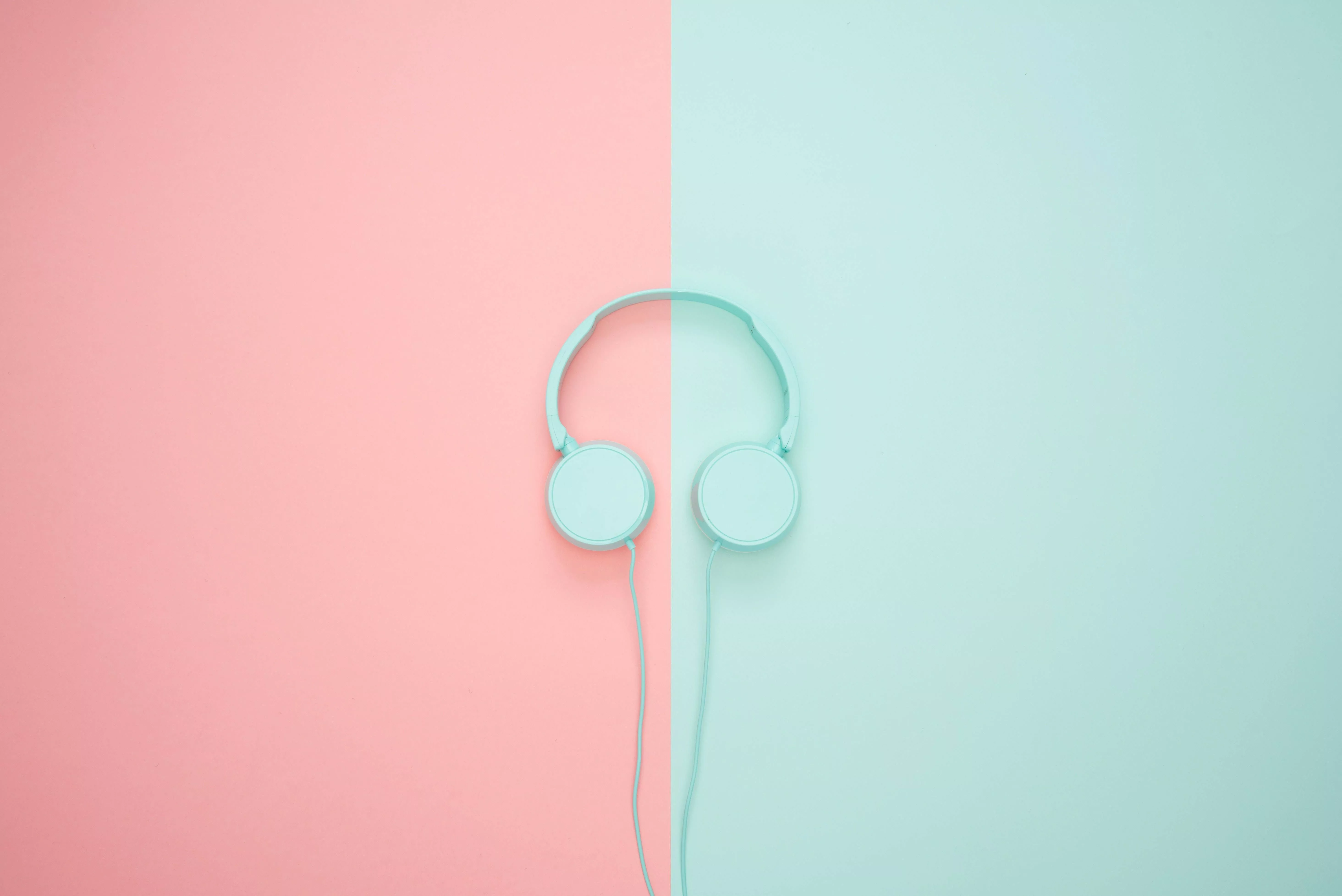 Pastel 4k Headphones Wallpaper