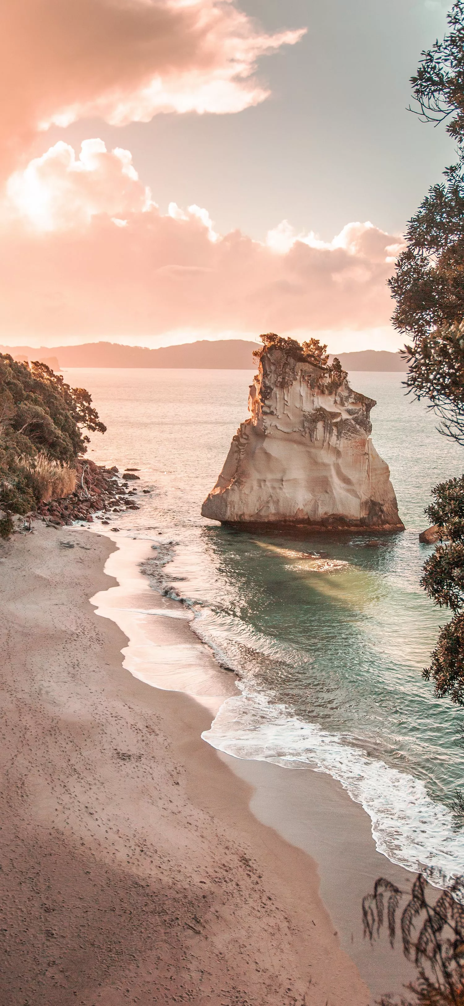 Stunning Beach Wallpaper for iPhone