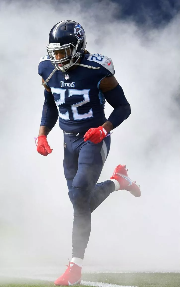 Derrick Henry Epic iPhone Wallpaper