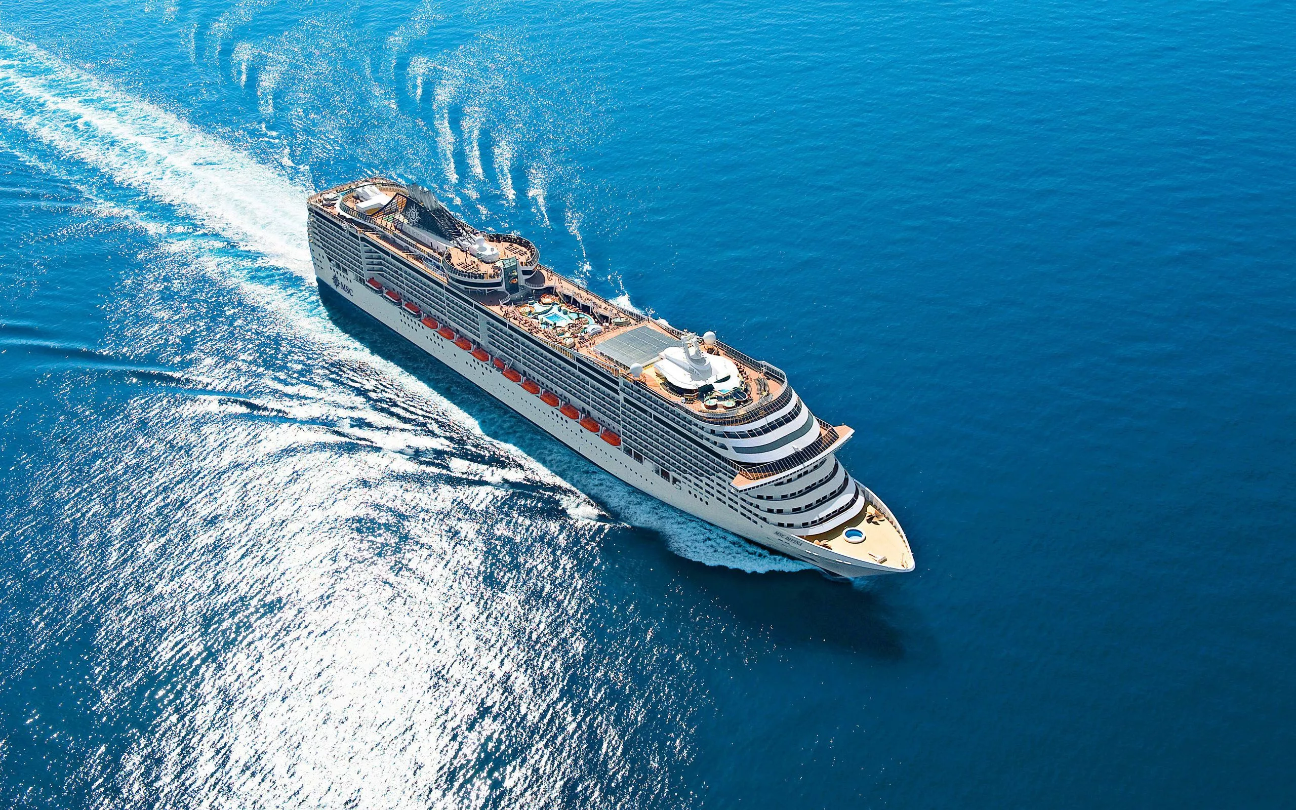 Cruise Ship wallpaper for desktop
