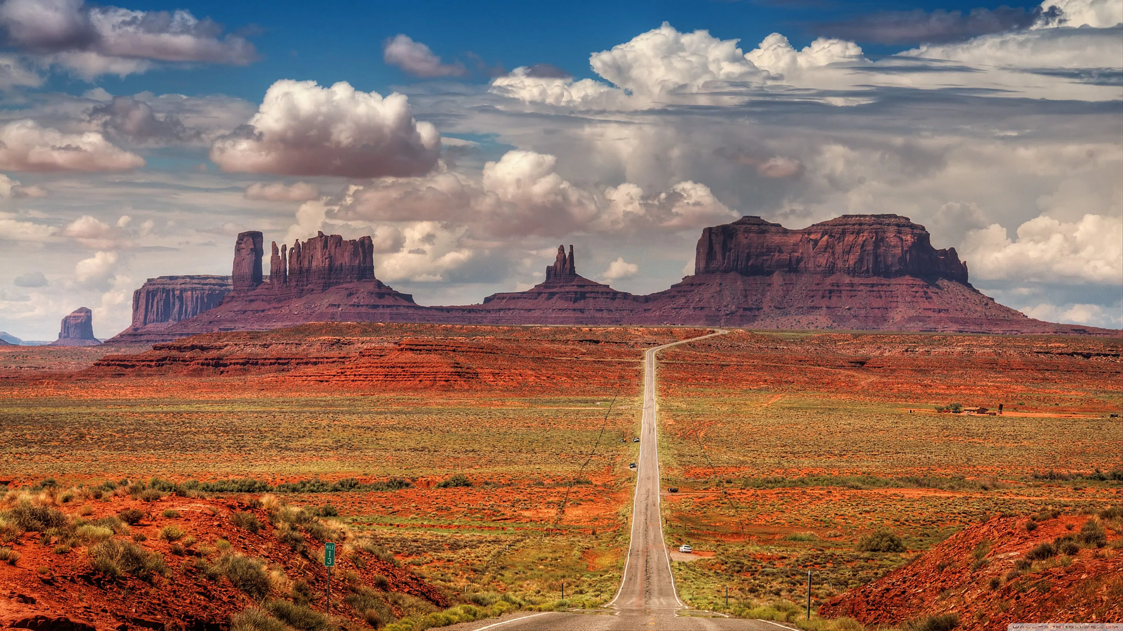 Spectacular Desert Landscape Ultra HD
