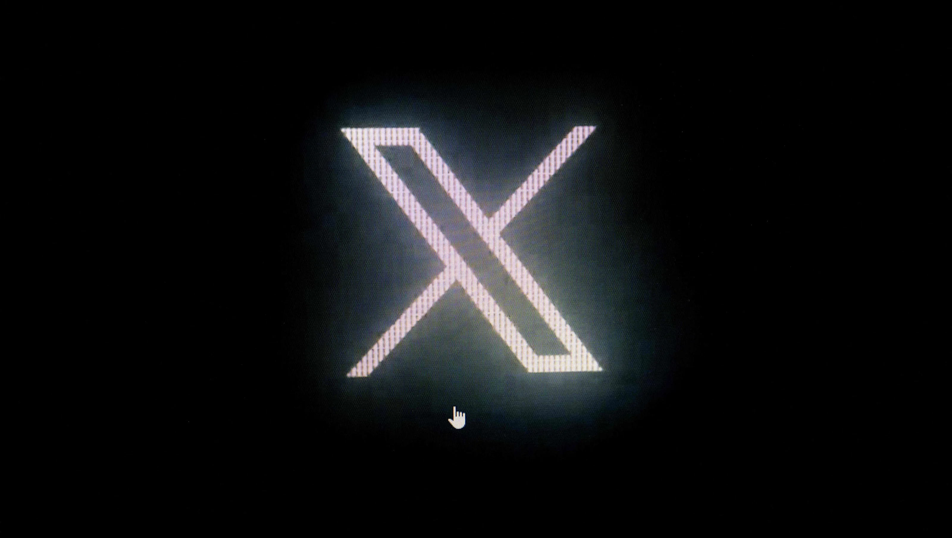 New Twitter logo, X: Elon Musk changes