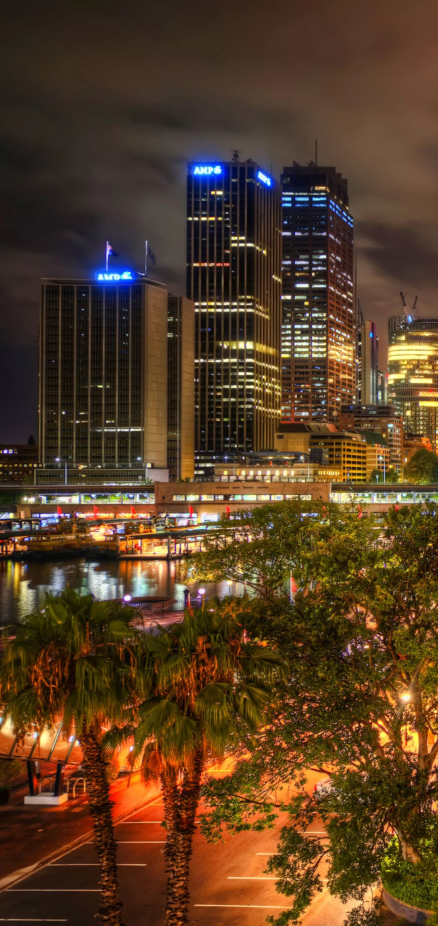 HDR 4K phone wallpaper