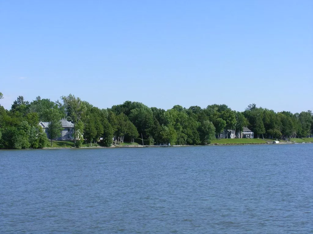 Beaverton, ON Simcoe. mpancha