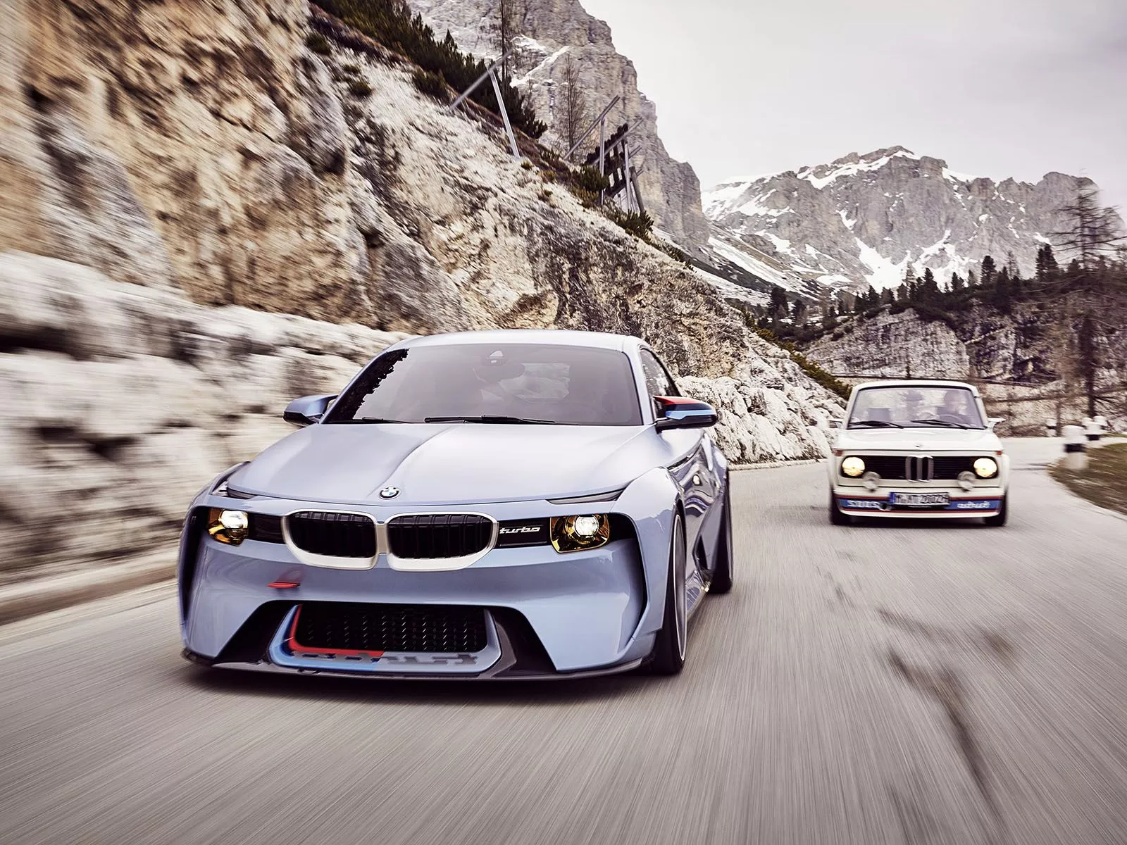 World Premier: BMW 2002 Hommage