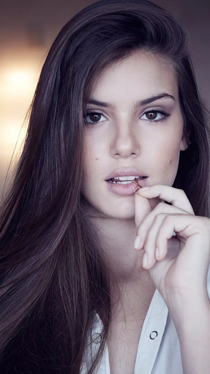 Downaload Camila Queiroz. Beautiful