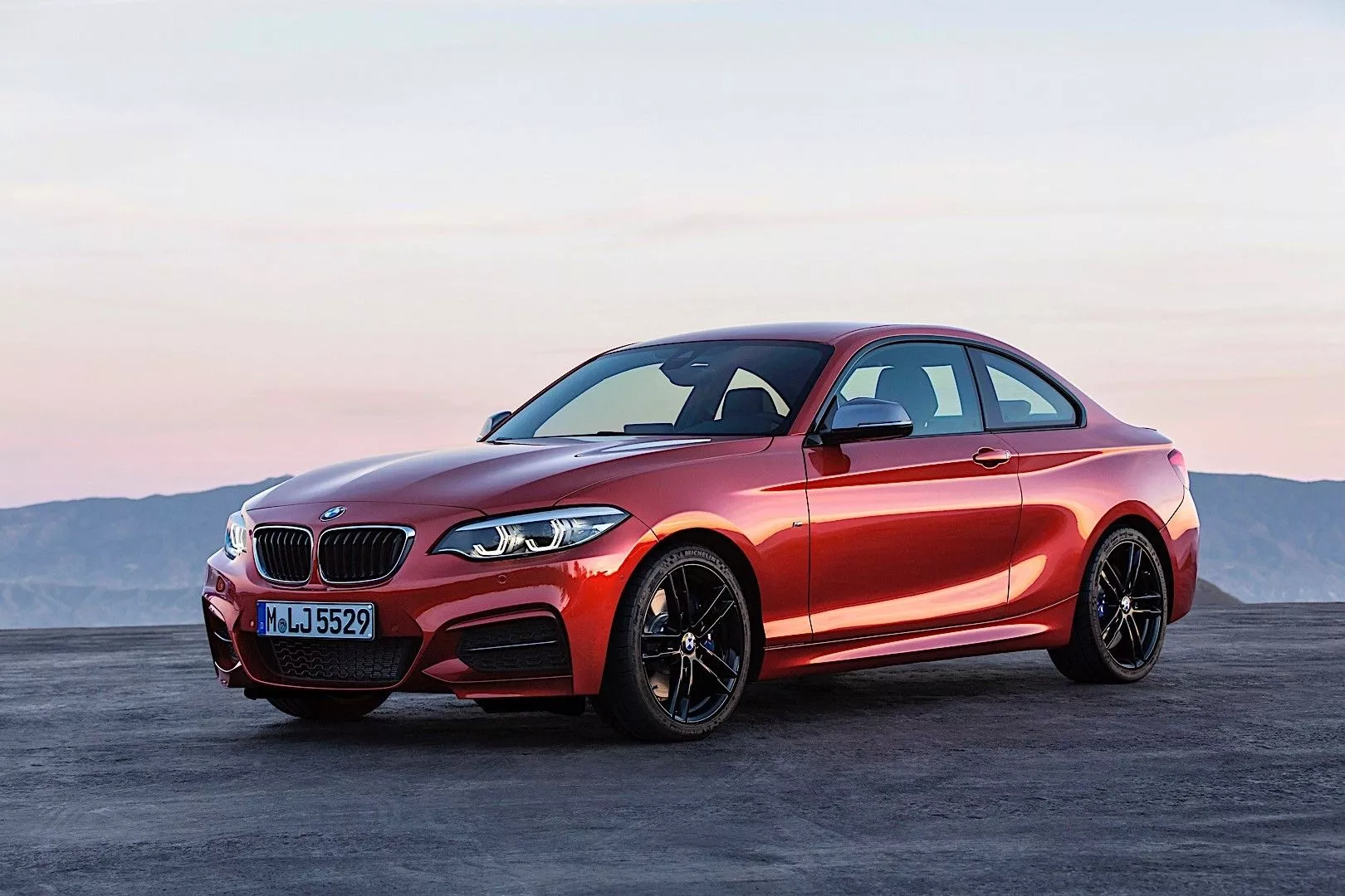 BMW 2 Series Specs & Photo