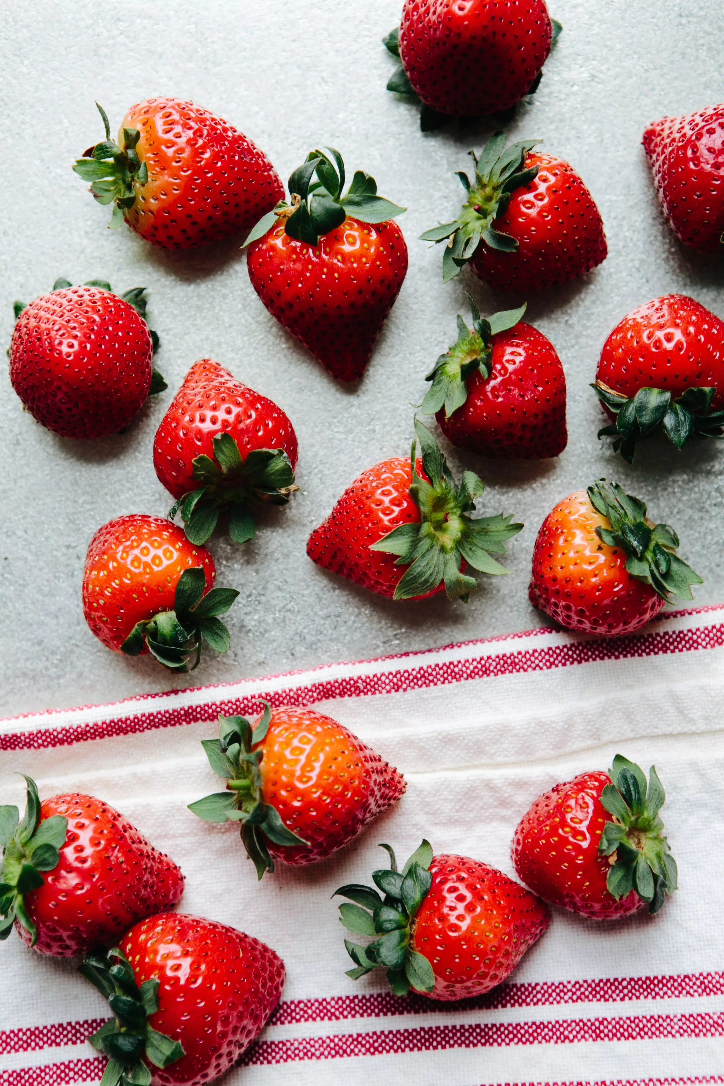 Strawberry + Fried Halloumi Salad