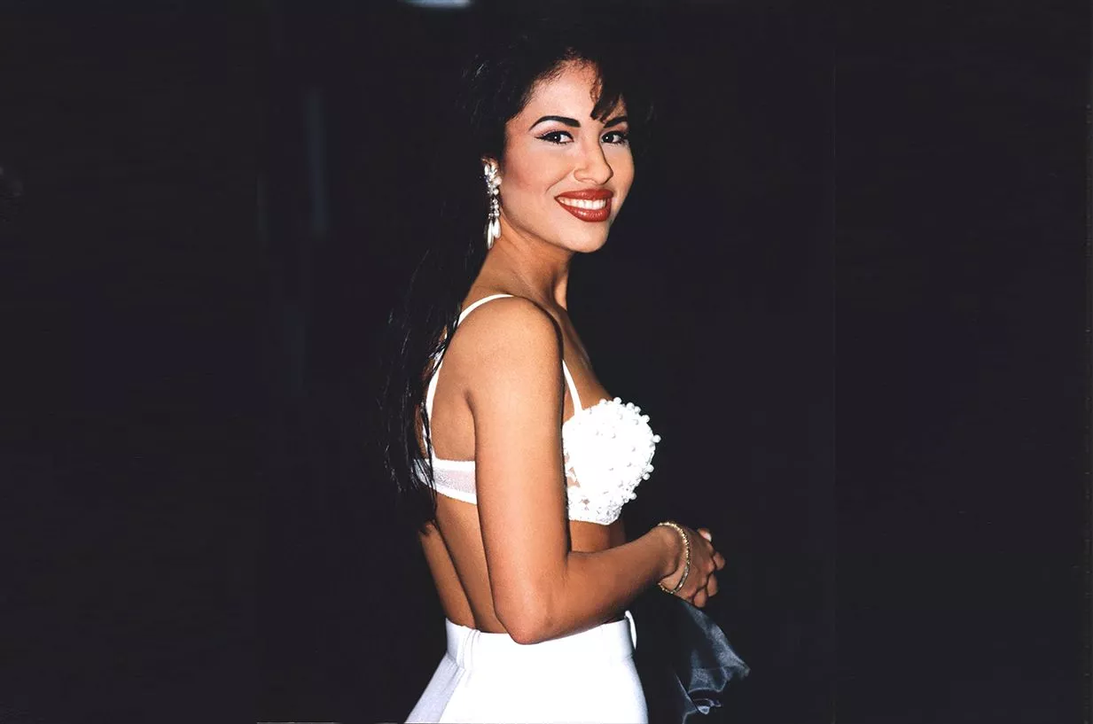 Selena Remains Unforgettable. Al Día News