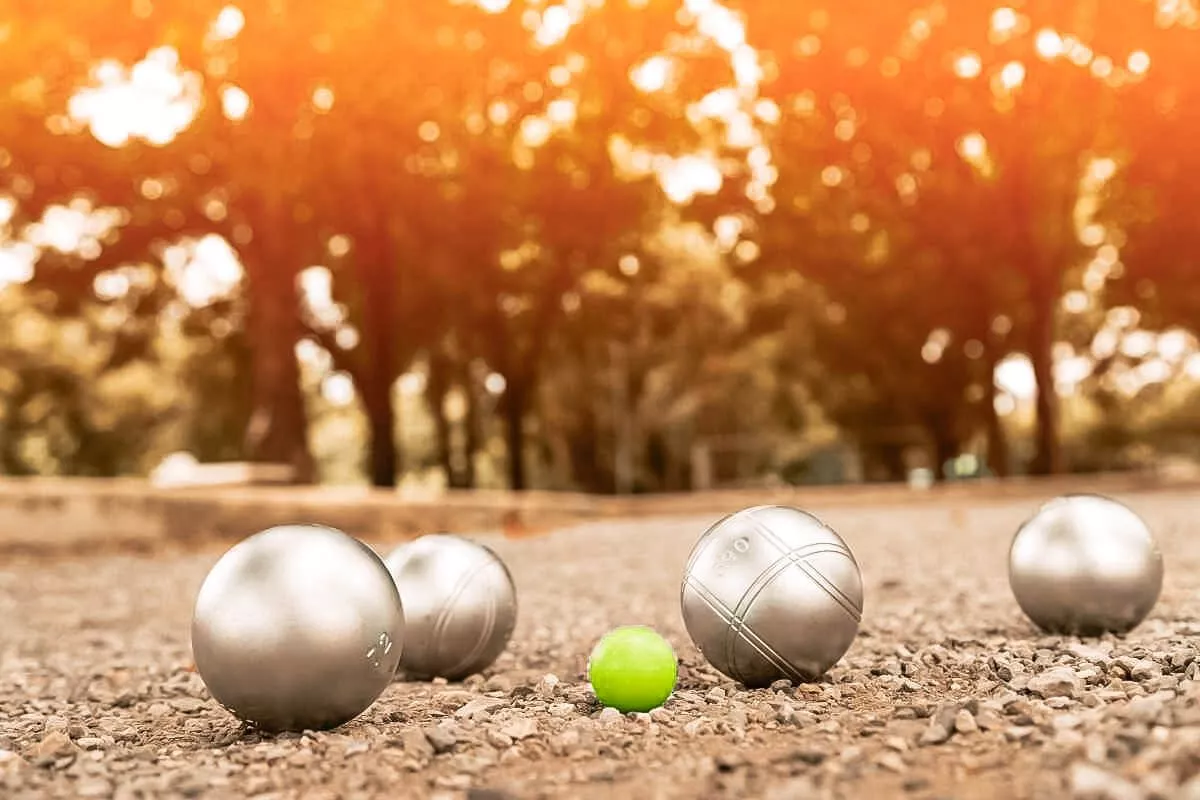 Petanque: an unmissable summer