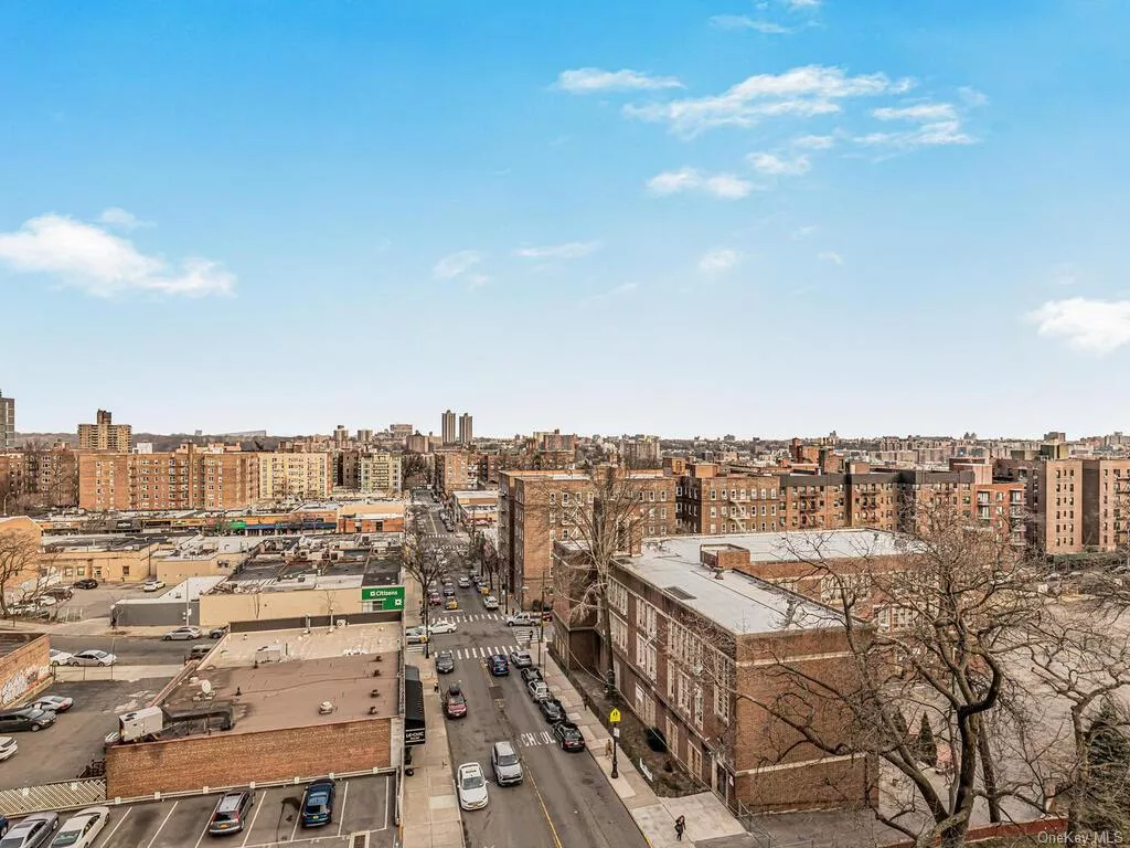 Henry Hudson Parkway D, Bronx