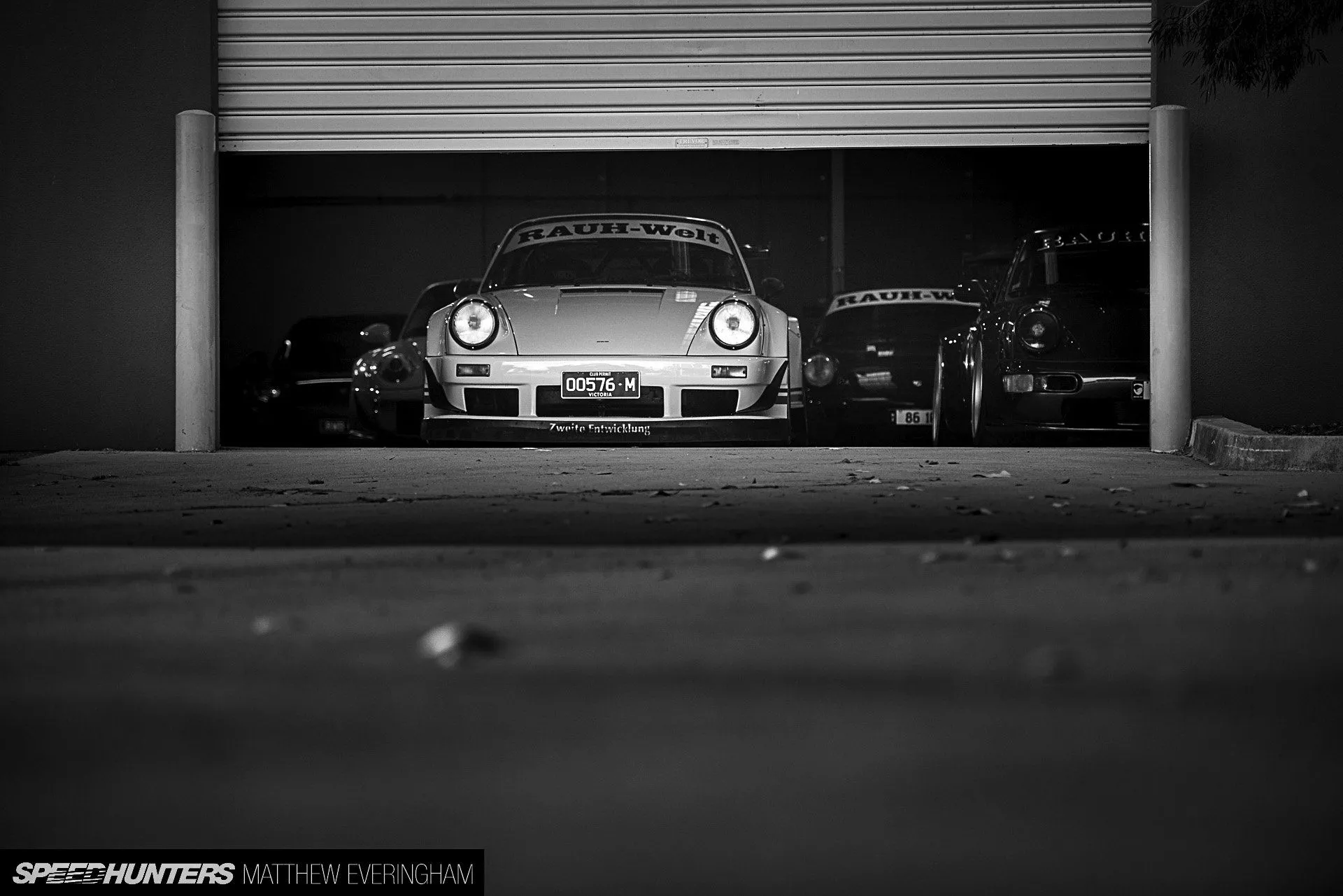 Download Black & White Porsche Vehicle