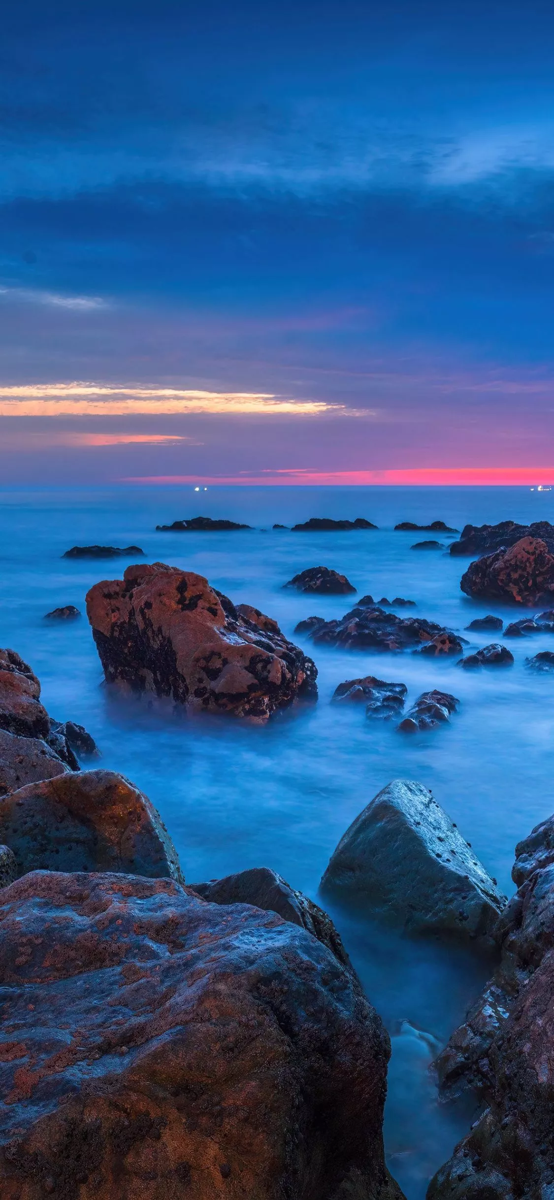 Rocky shore Wallpaper 4K, Beach, Dusk
