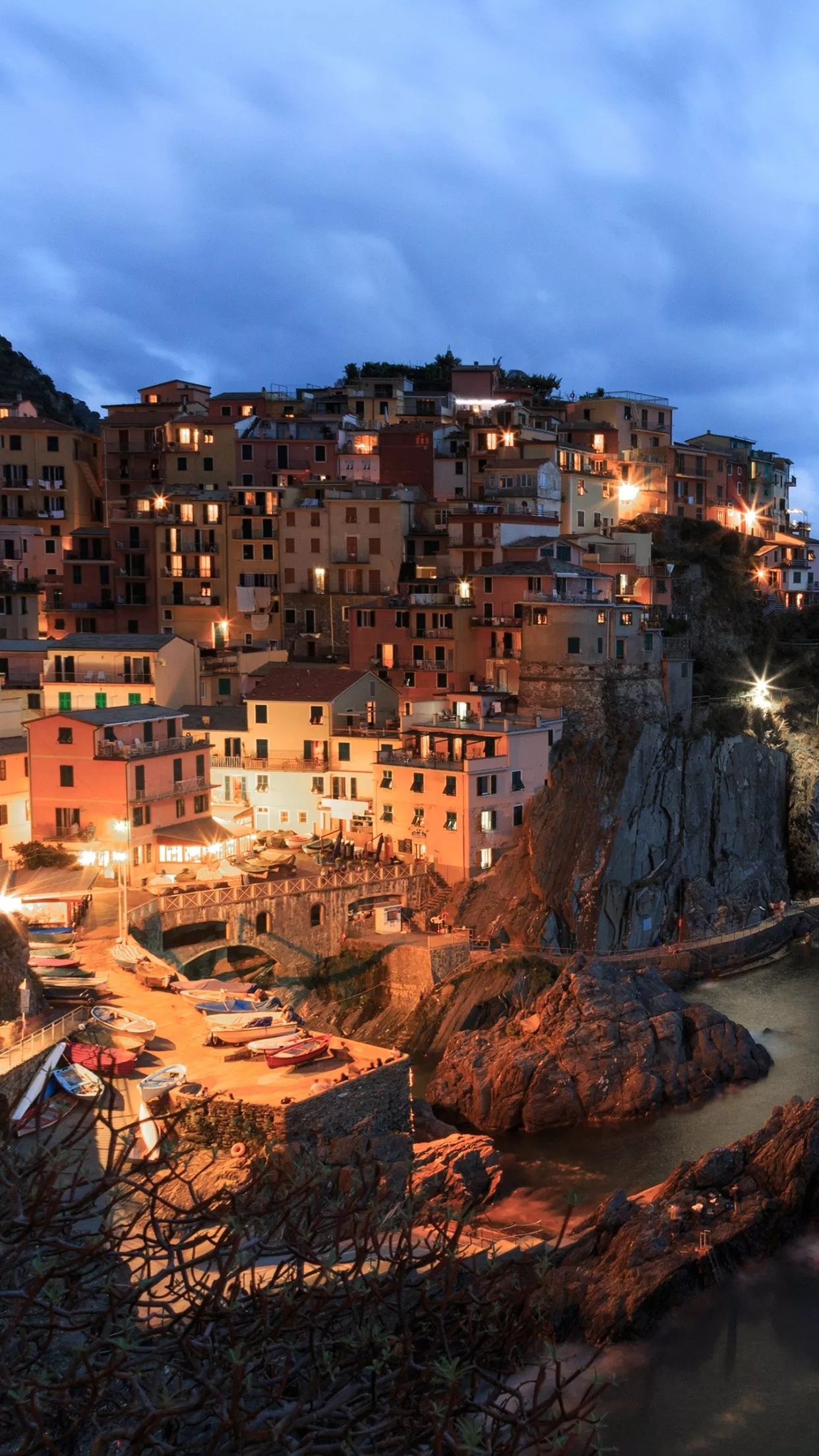 Manarola Wallpaper 4K, Seaside village