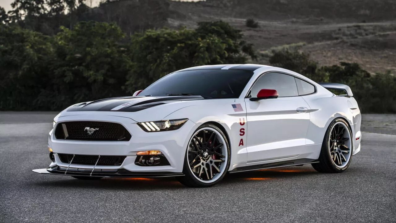 Tuned Ford Mustang in white · 1280x720