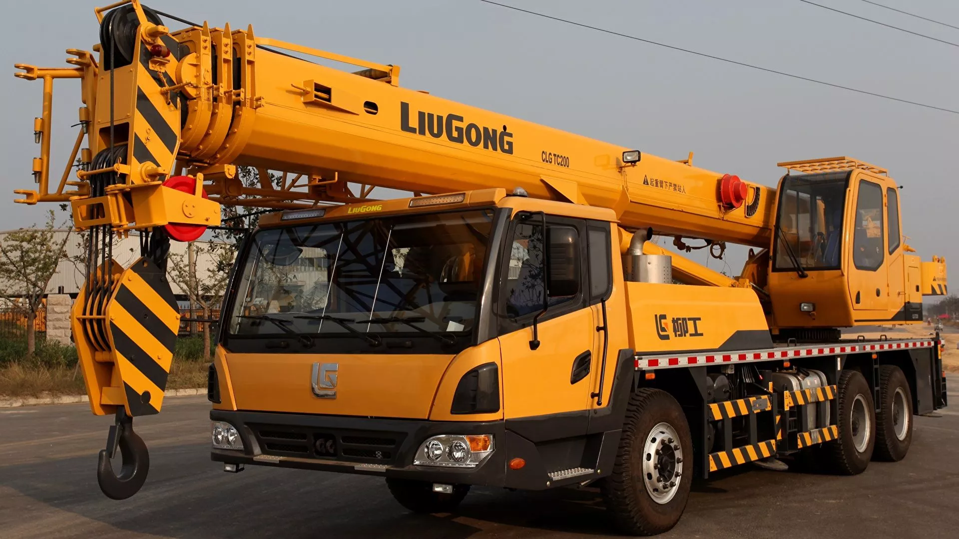 Desktop Wallpaper Mobile Crane 2014 17