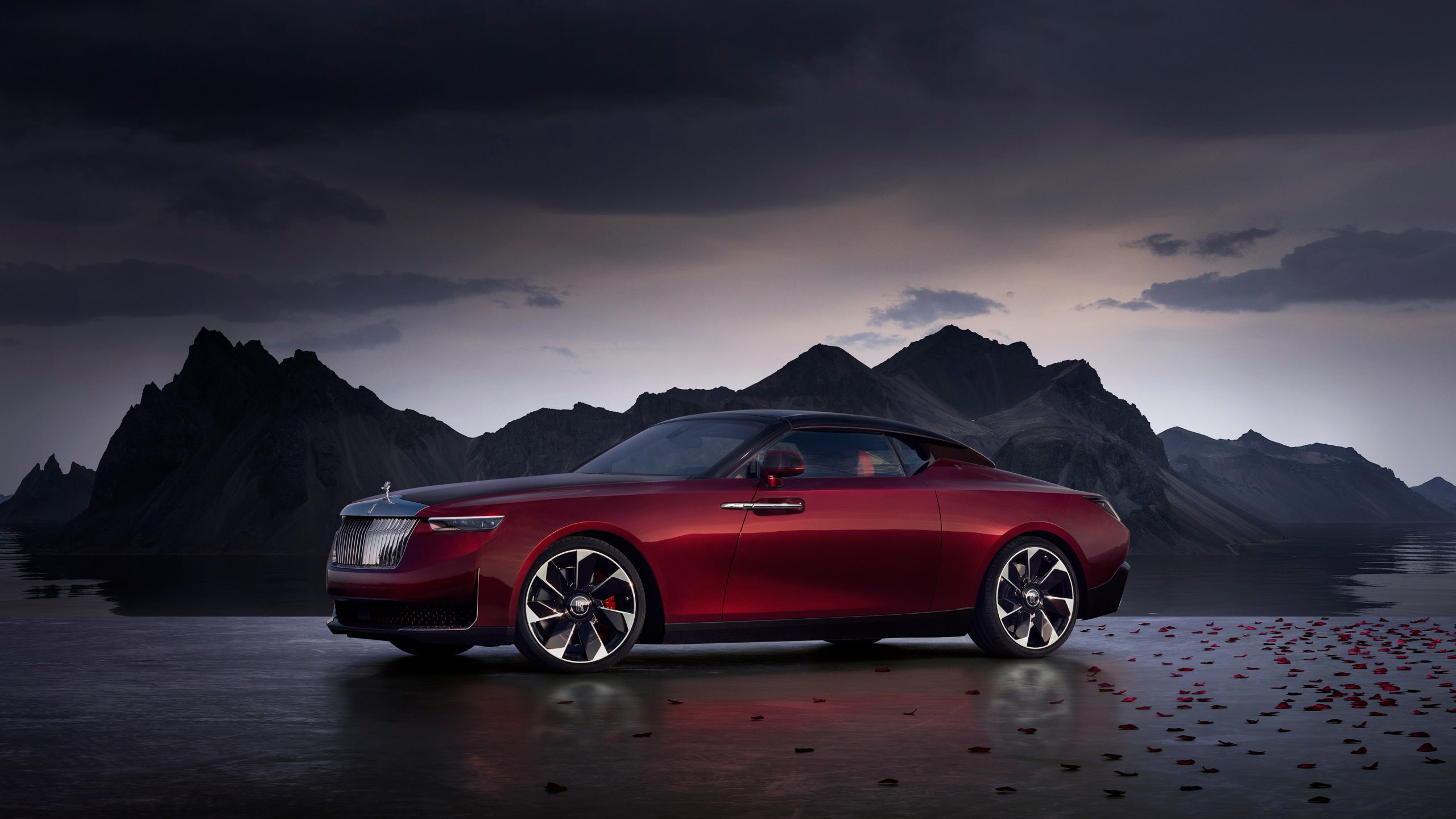 2024 Rolls Royce Droptail La Rose Noire