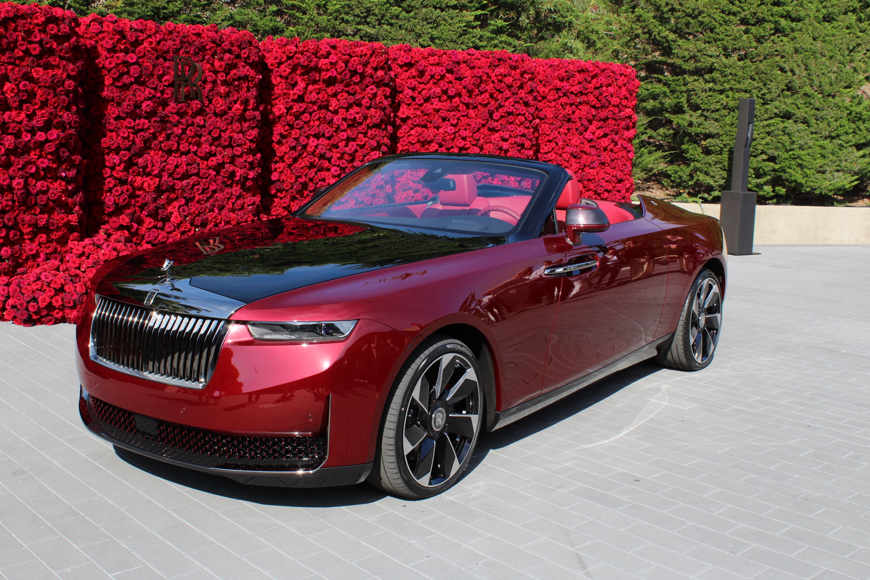 View Photo Of Rolls Royce Droptail