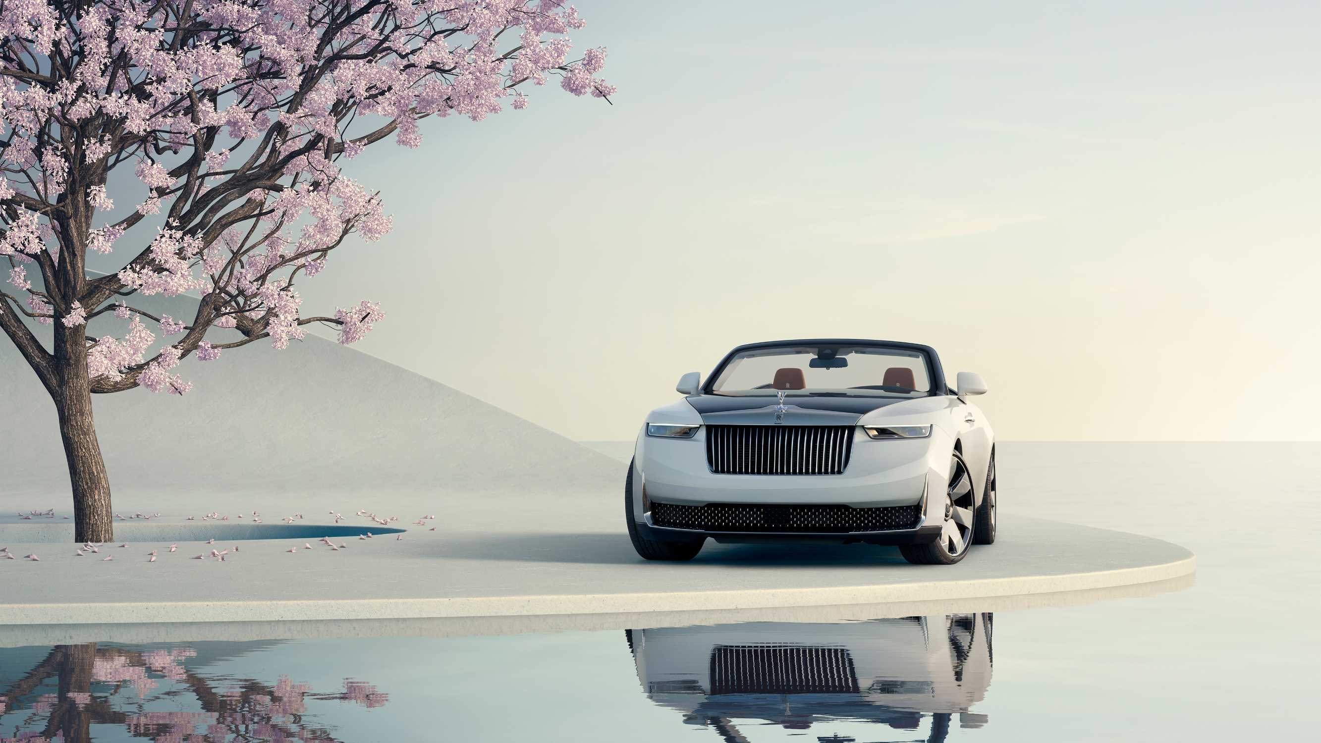 ROLLS ROYCE UNVEILS ARCADIA DROPTAIL: A