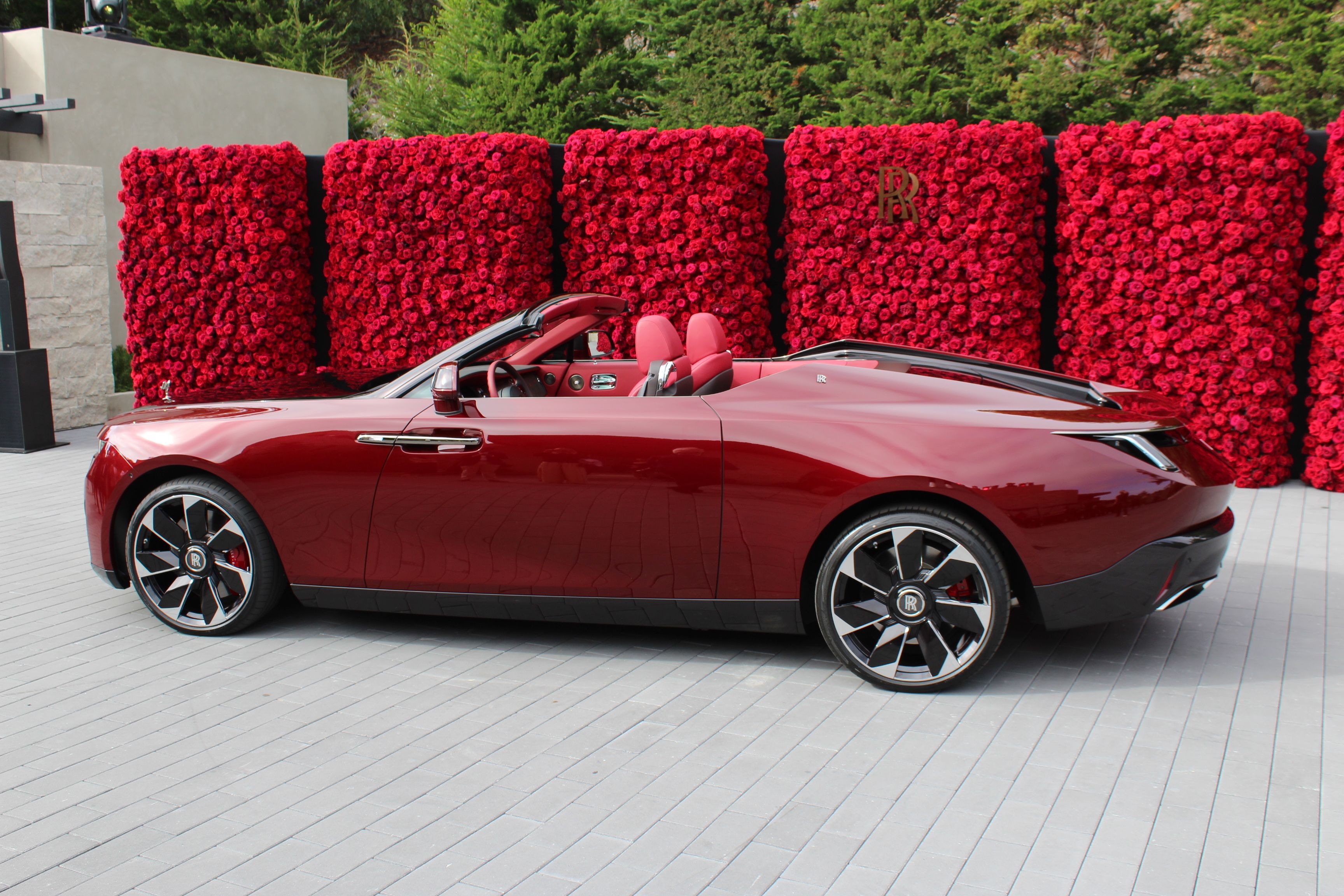 View Photo Of Rolls Royce Droptail