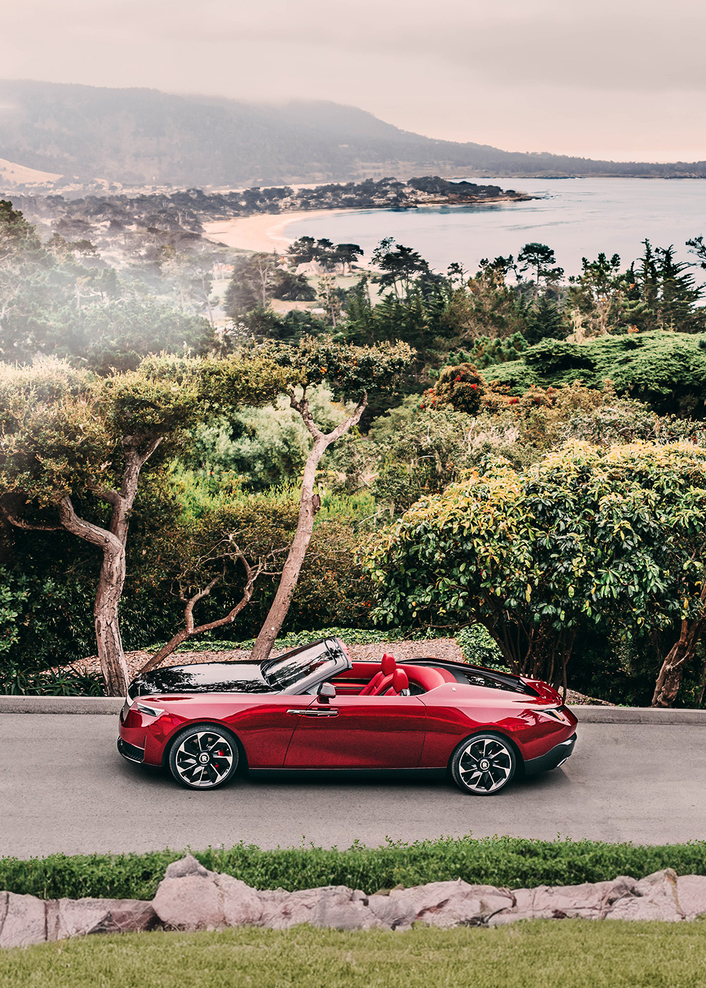 Rolls Royce La Rose Noire Droptail