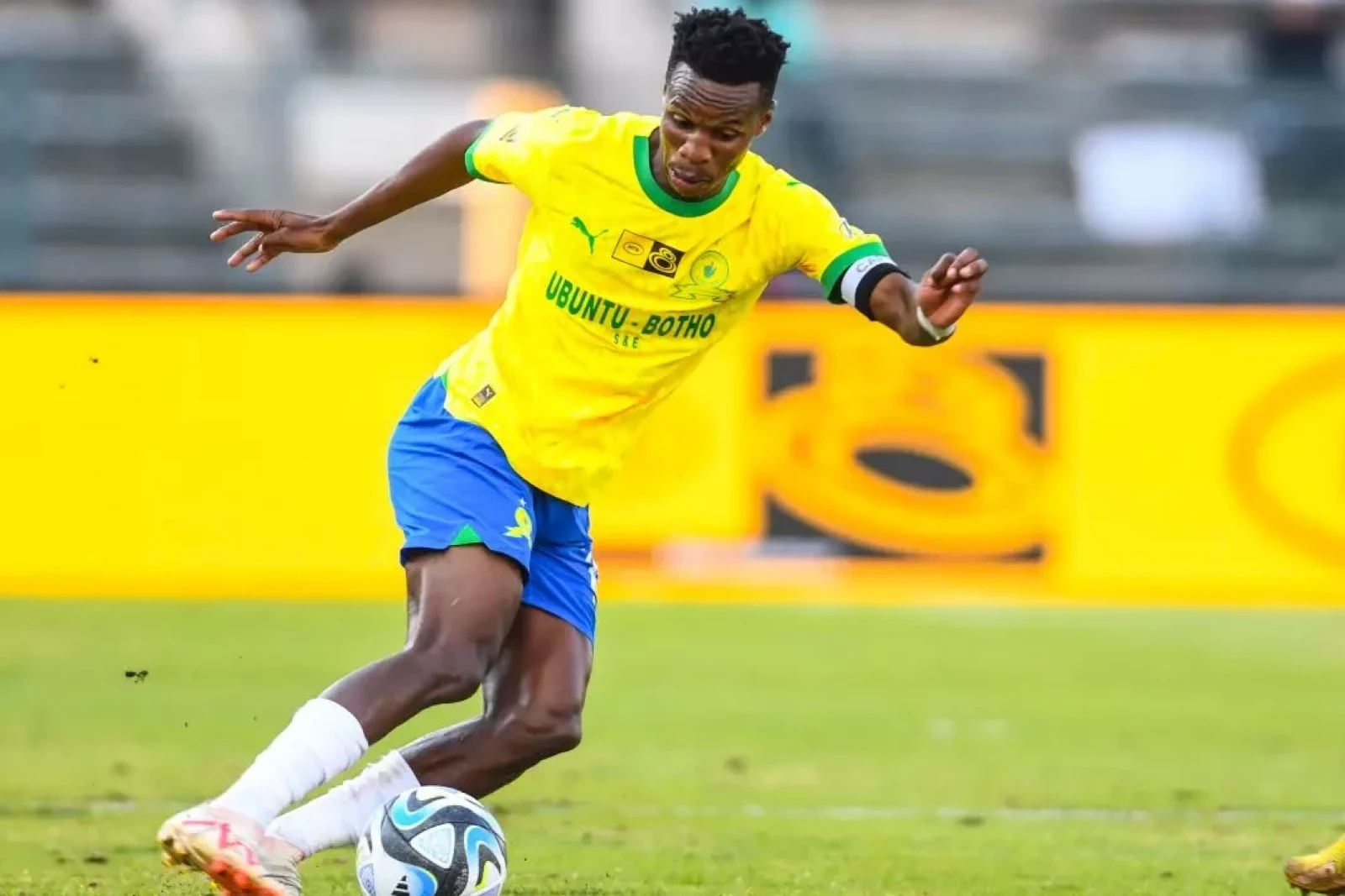 PSL charge Themba Zwane and Mamelodi