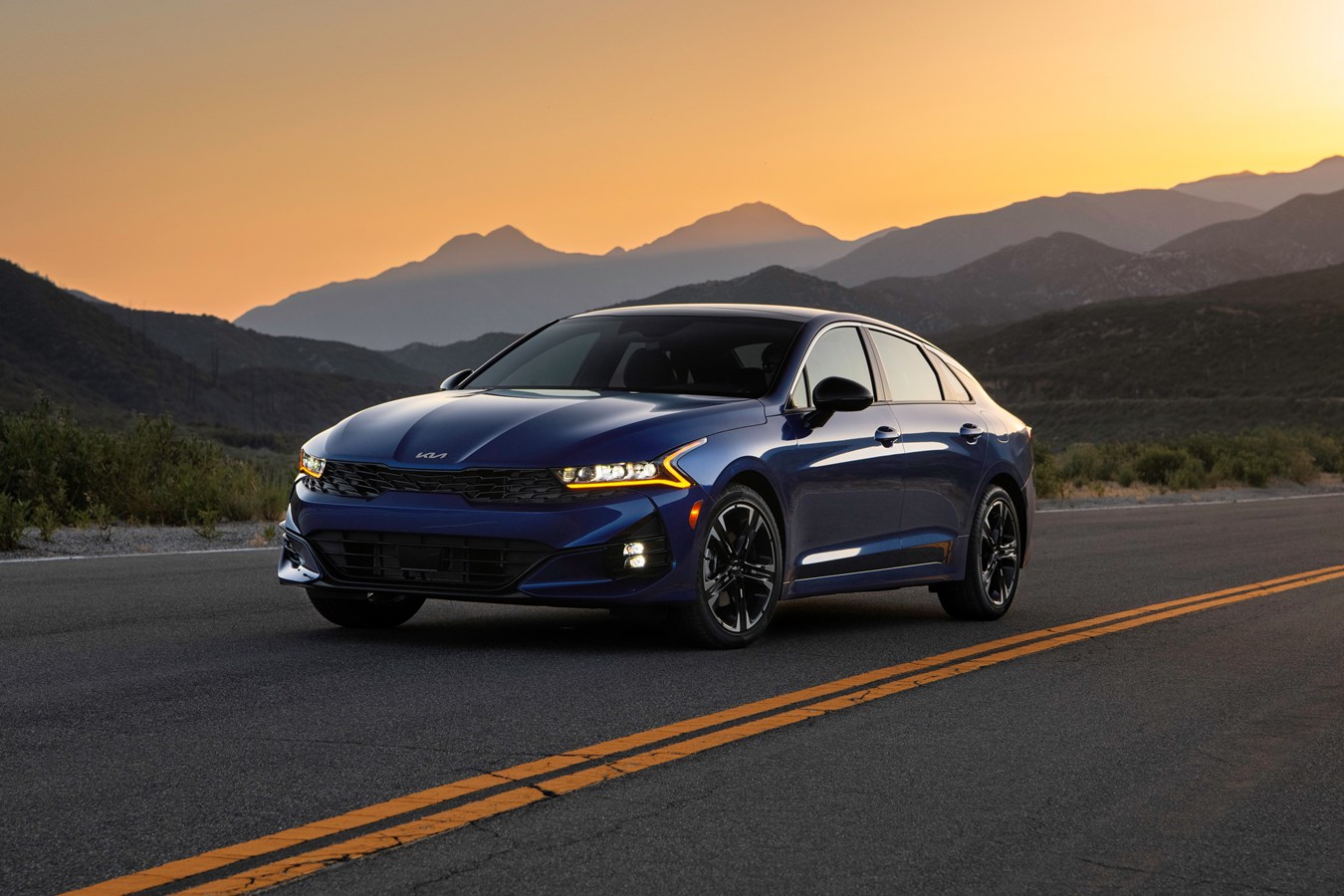 2022 Kia K5 Photo & Videos