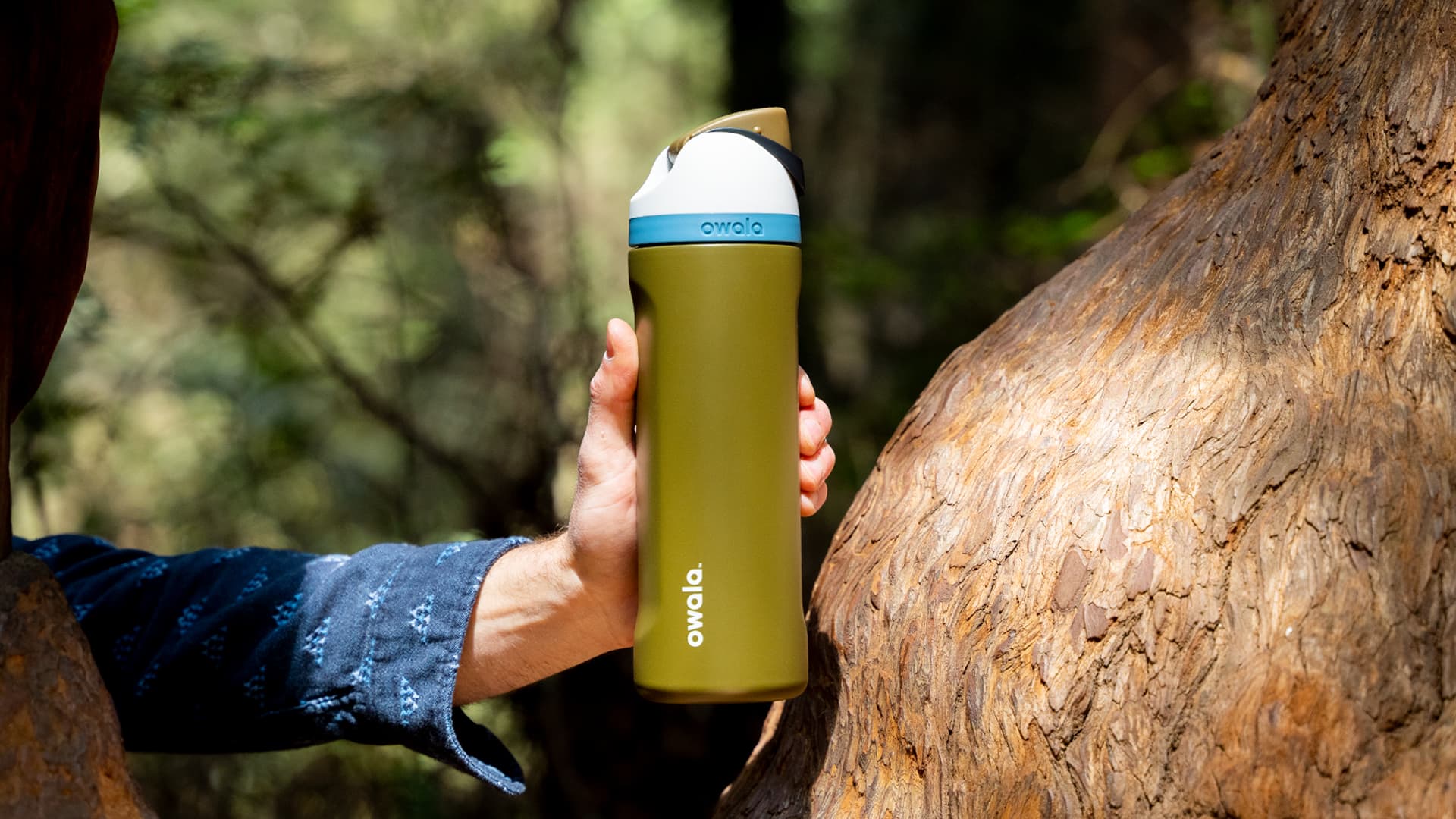Owala FreeSip Water Bottle Review: I