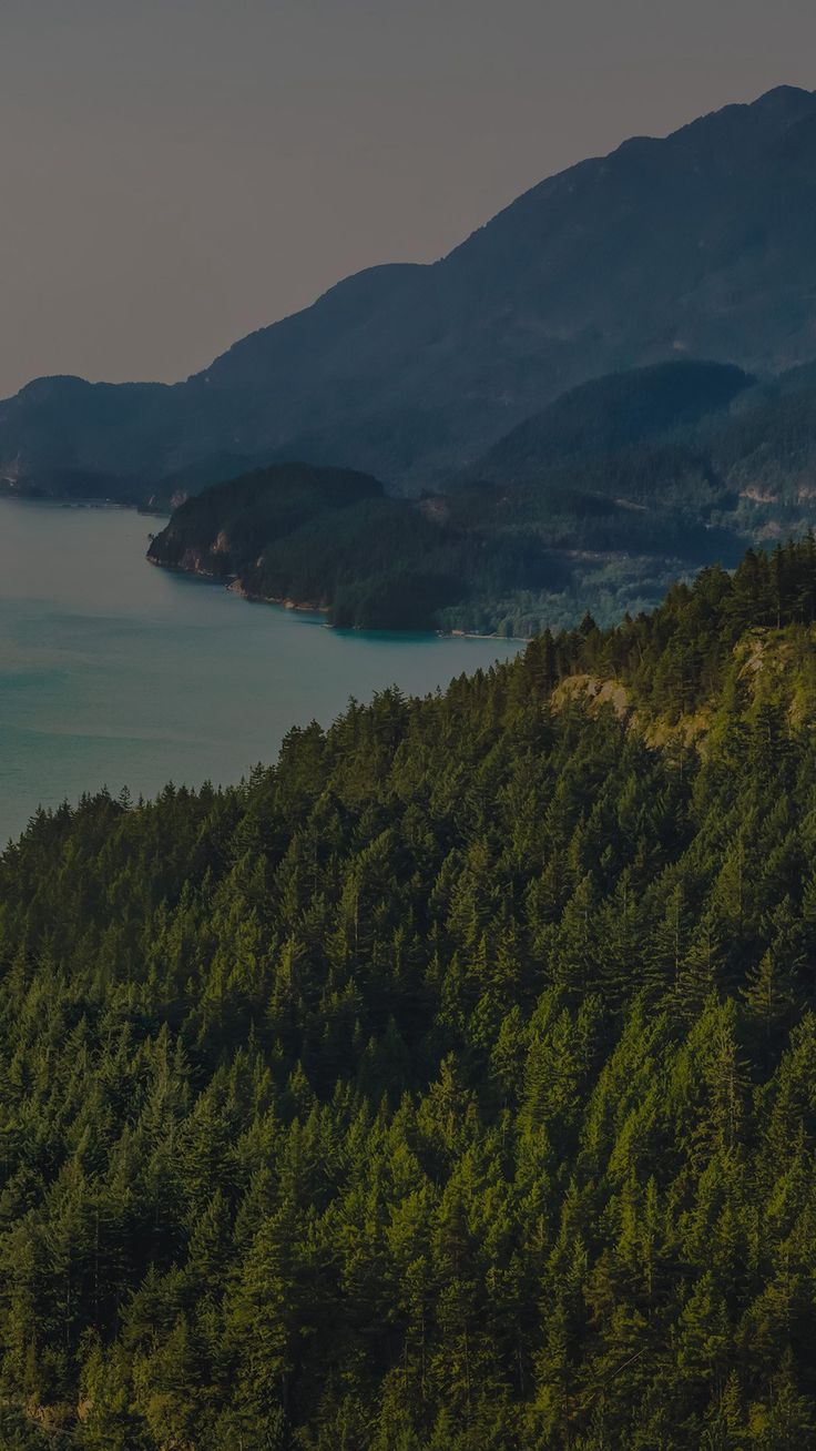 Mountain Dark iPhone 8 Wallpaper