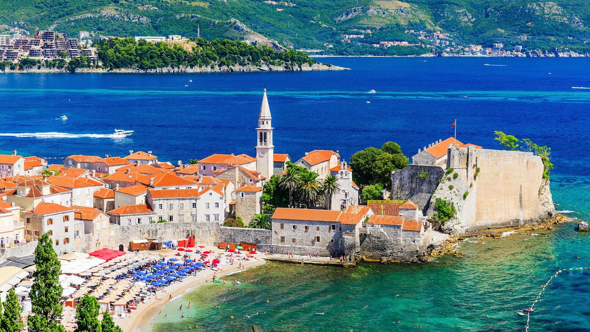 cheap food': Digital nomads