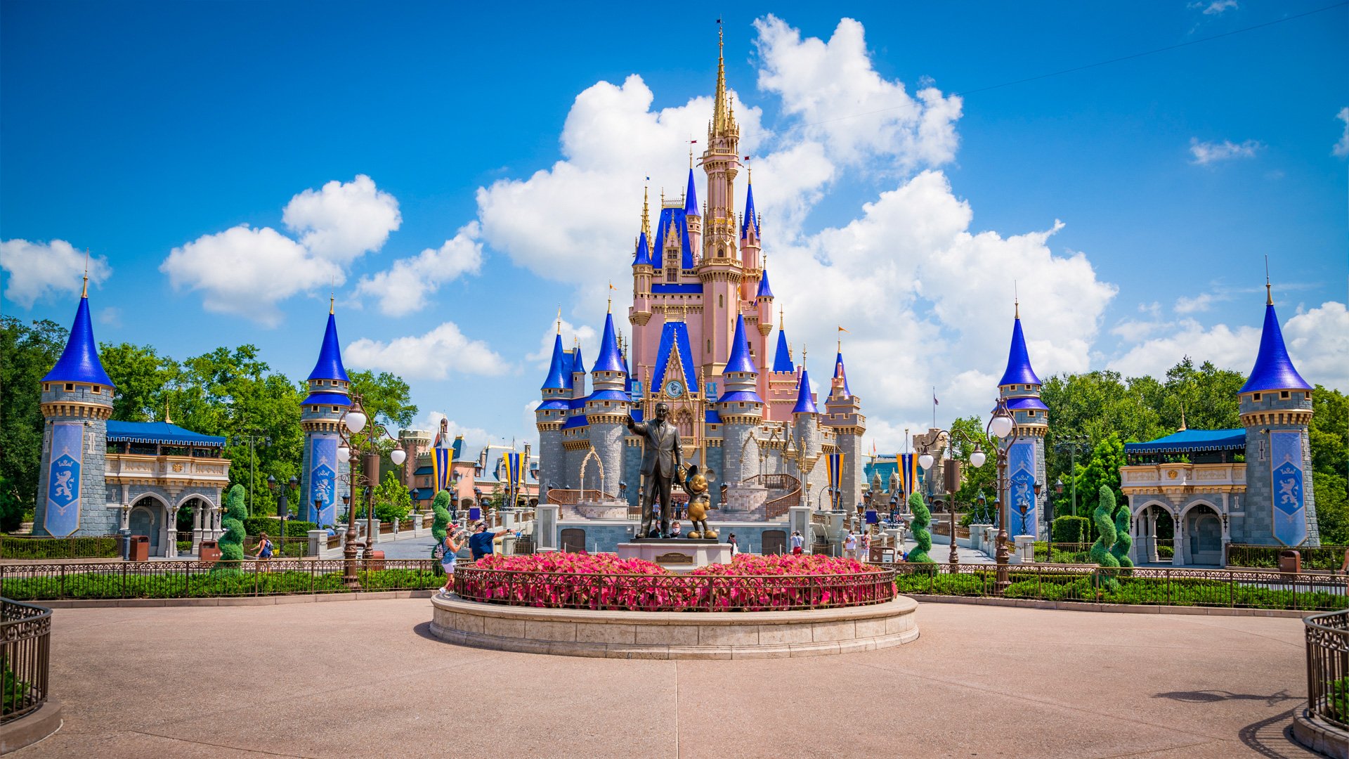 Cinderella Castle at Walt Disney World HD Wallpaperx1080