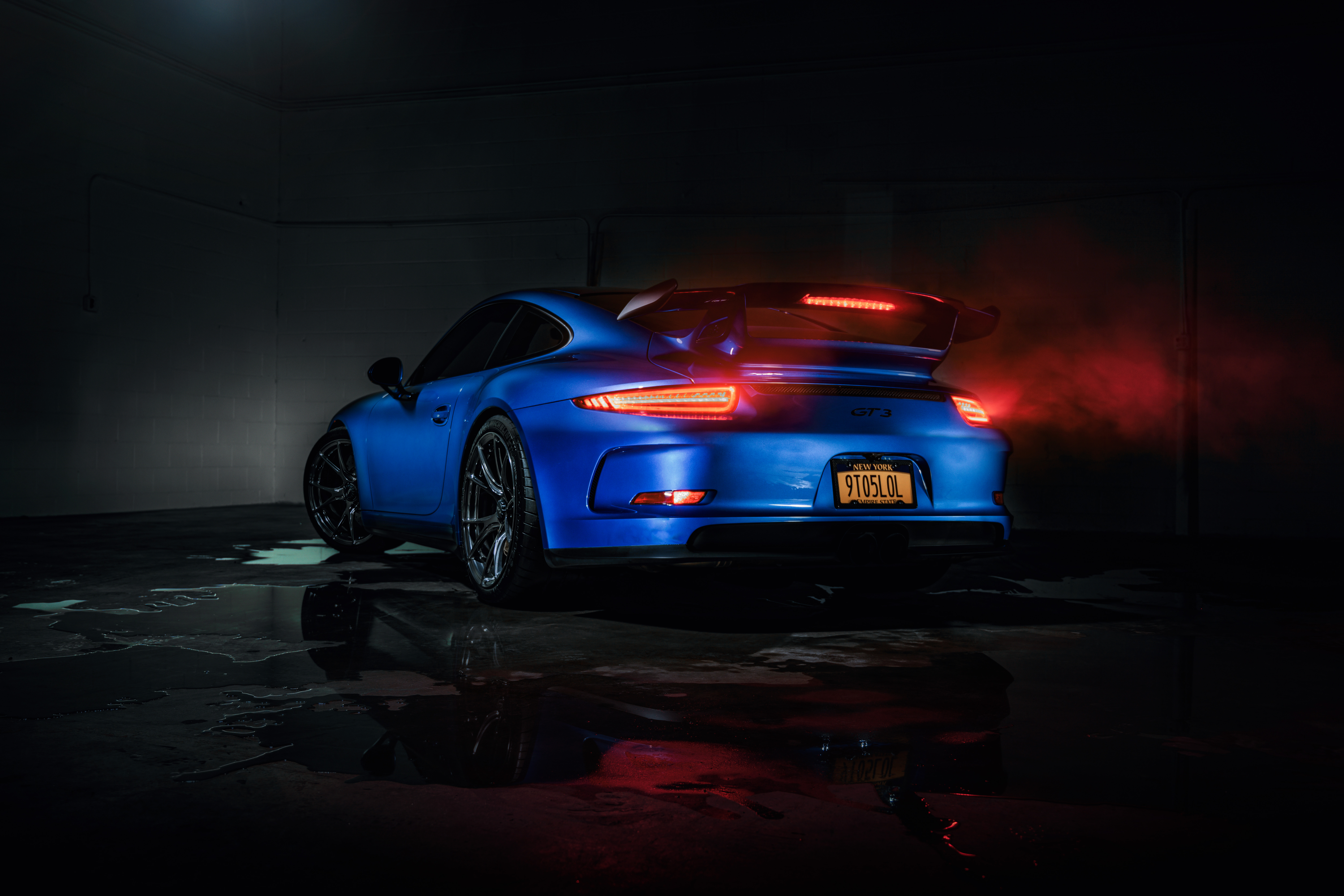 Your Pretty Porsche 911 GT3 Wallpaper