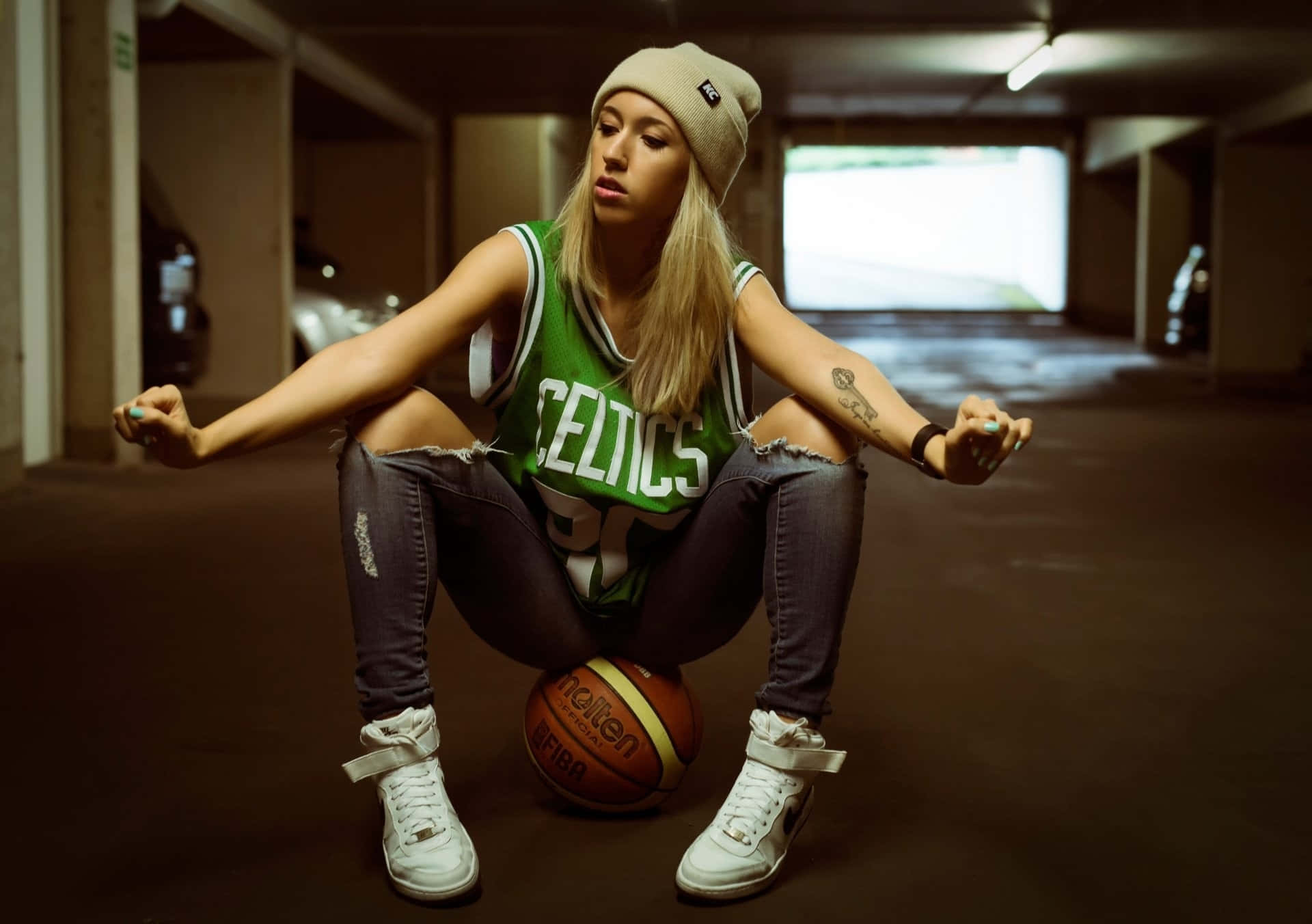 Basketball Girl Aesthetic Wallpaper