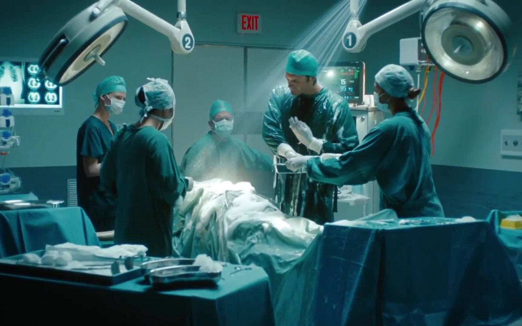 Complete Medical Facility Surgeon