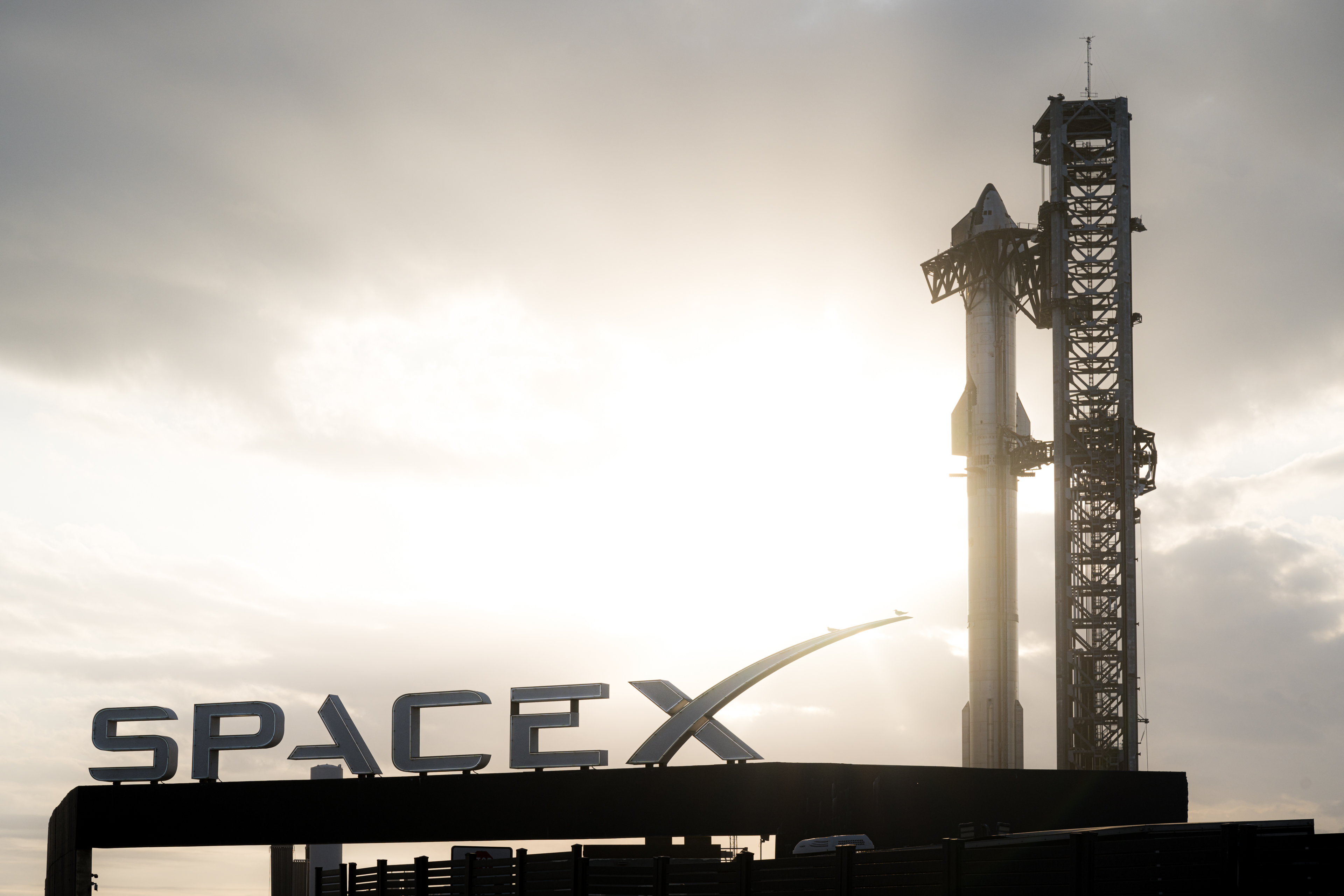 4k Starship wallpaper