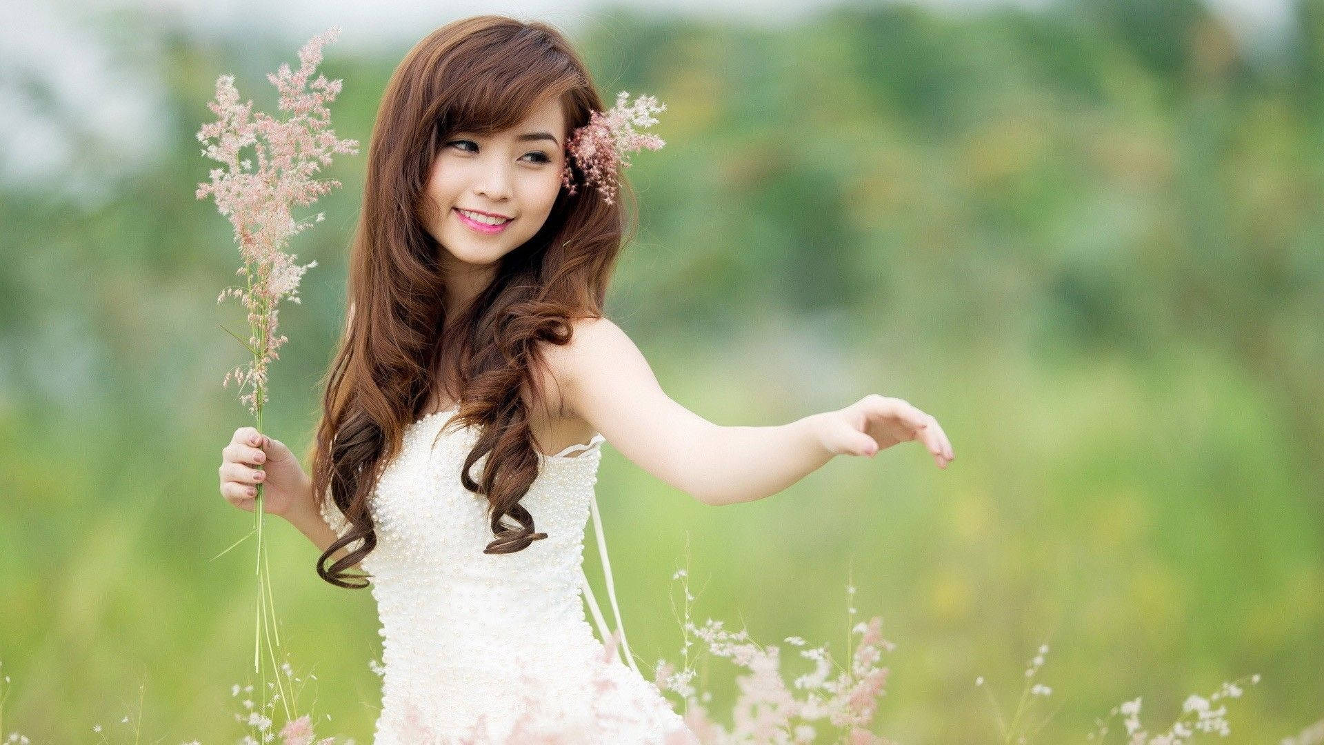 white dress Wallpaper