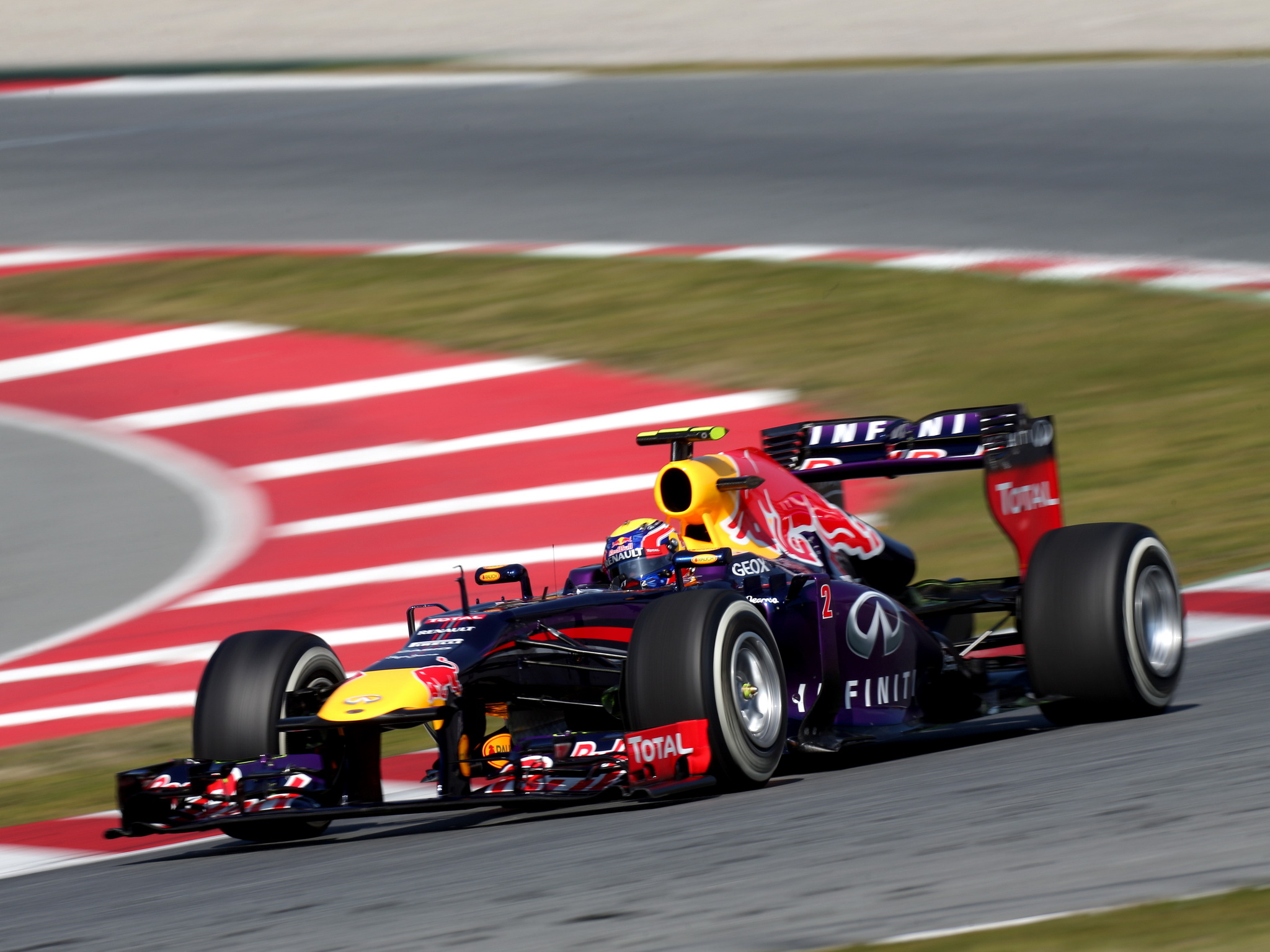 red bull infiniti car