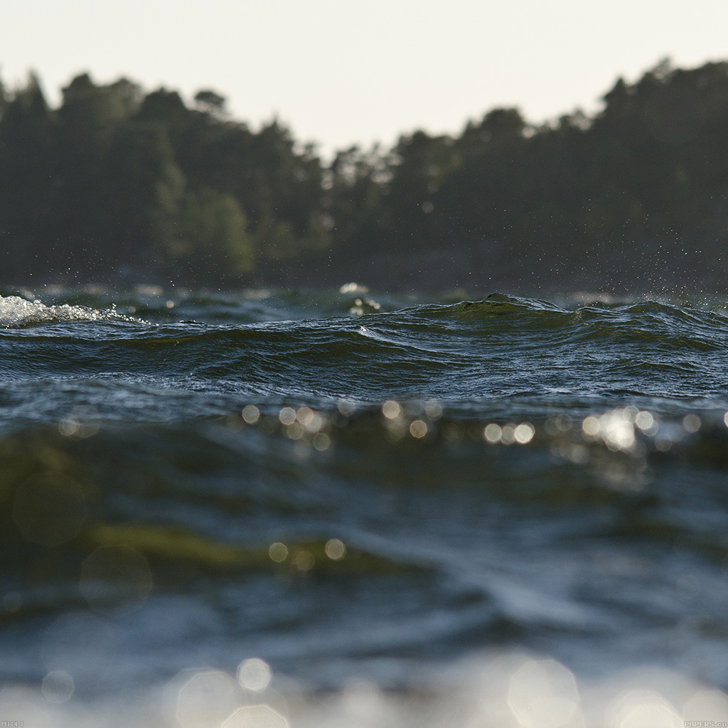 Android wallpaper. water drowning