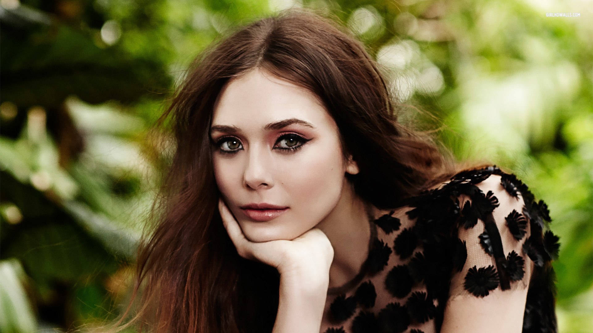 Elizabeth Olsen Spring Photohoot
