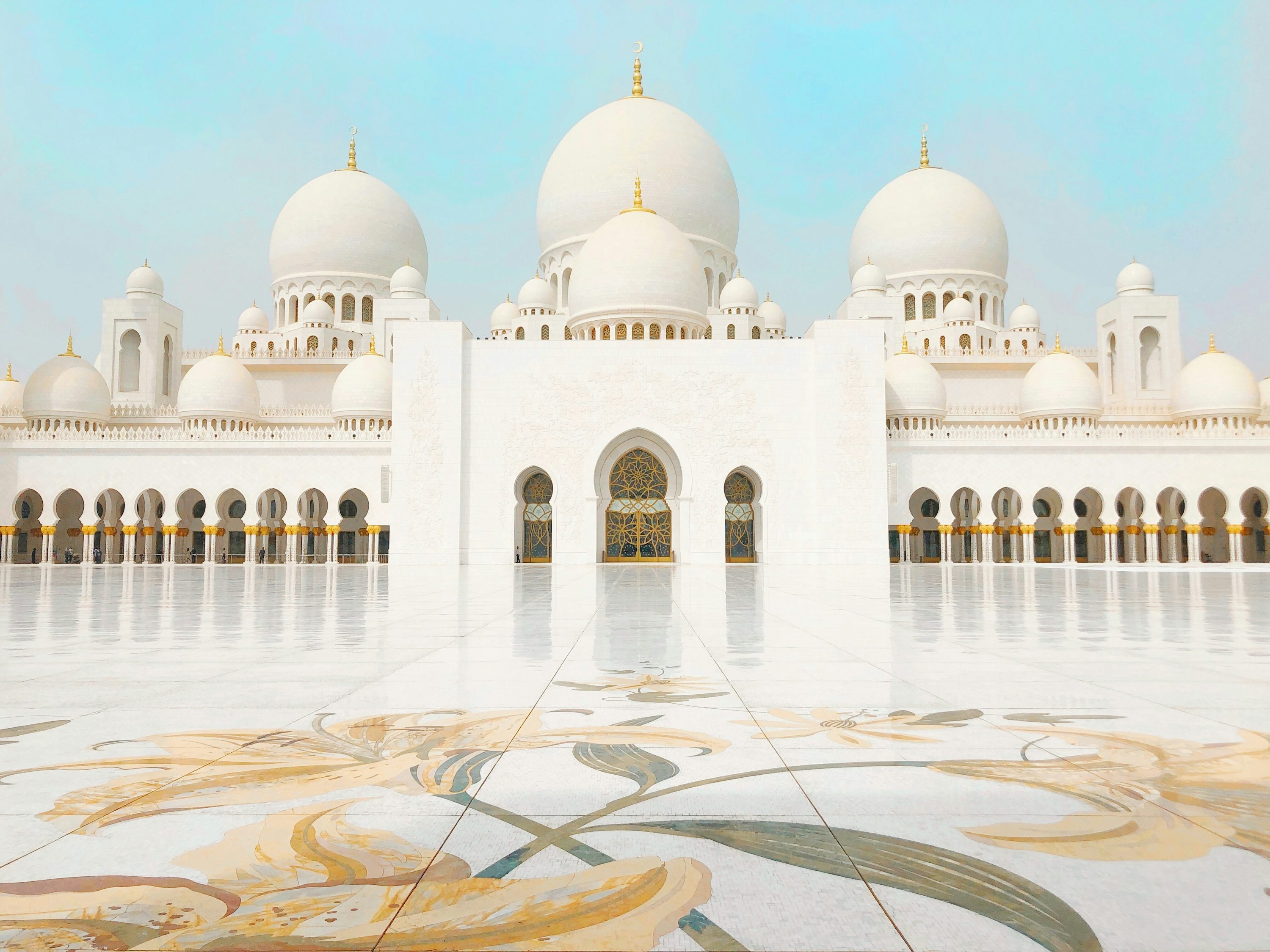 Sheikh Zayed Mosque Picture