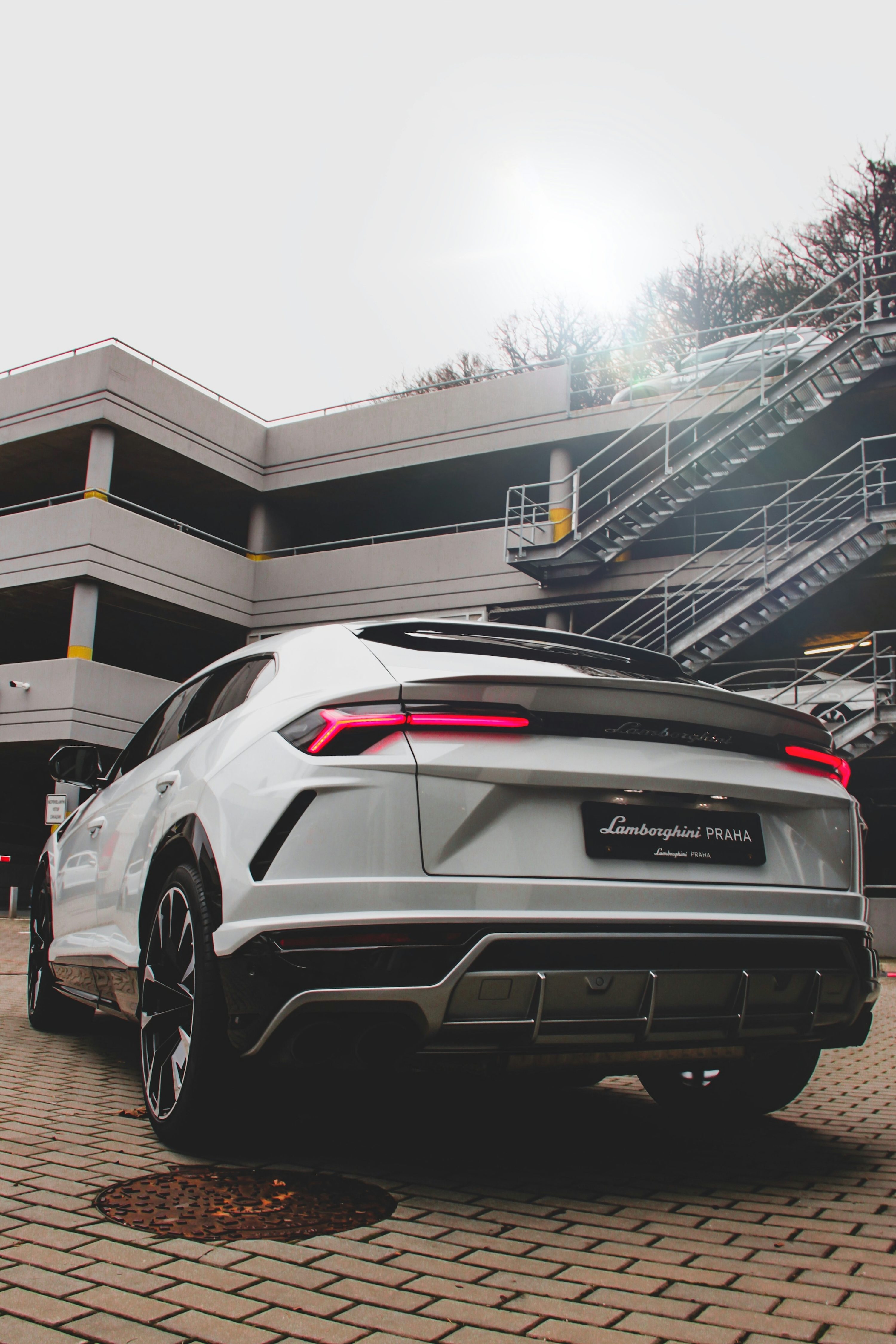 Lamborghini Urus Picture