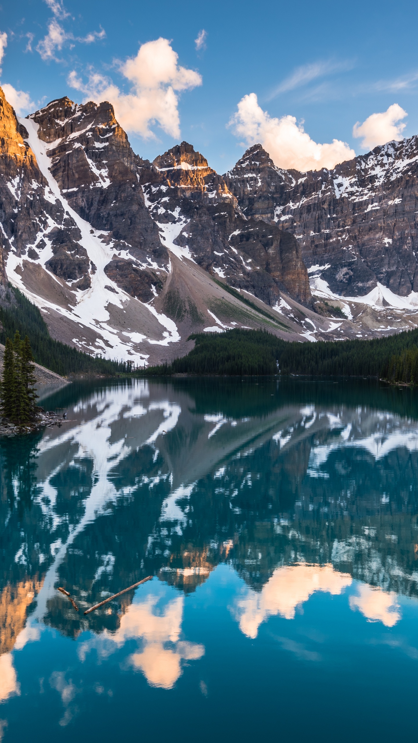 Moraine Lake Wallpaper 4K, 8K, Canada