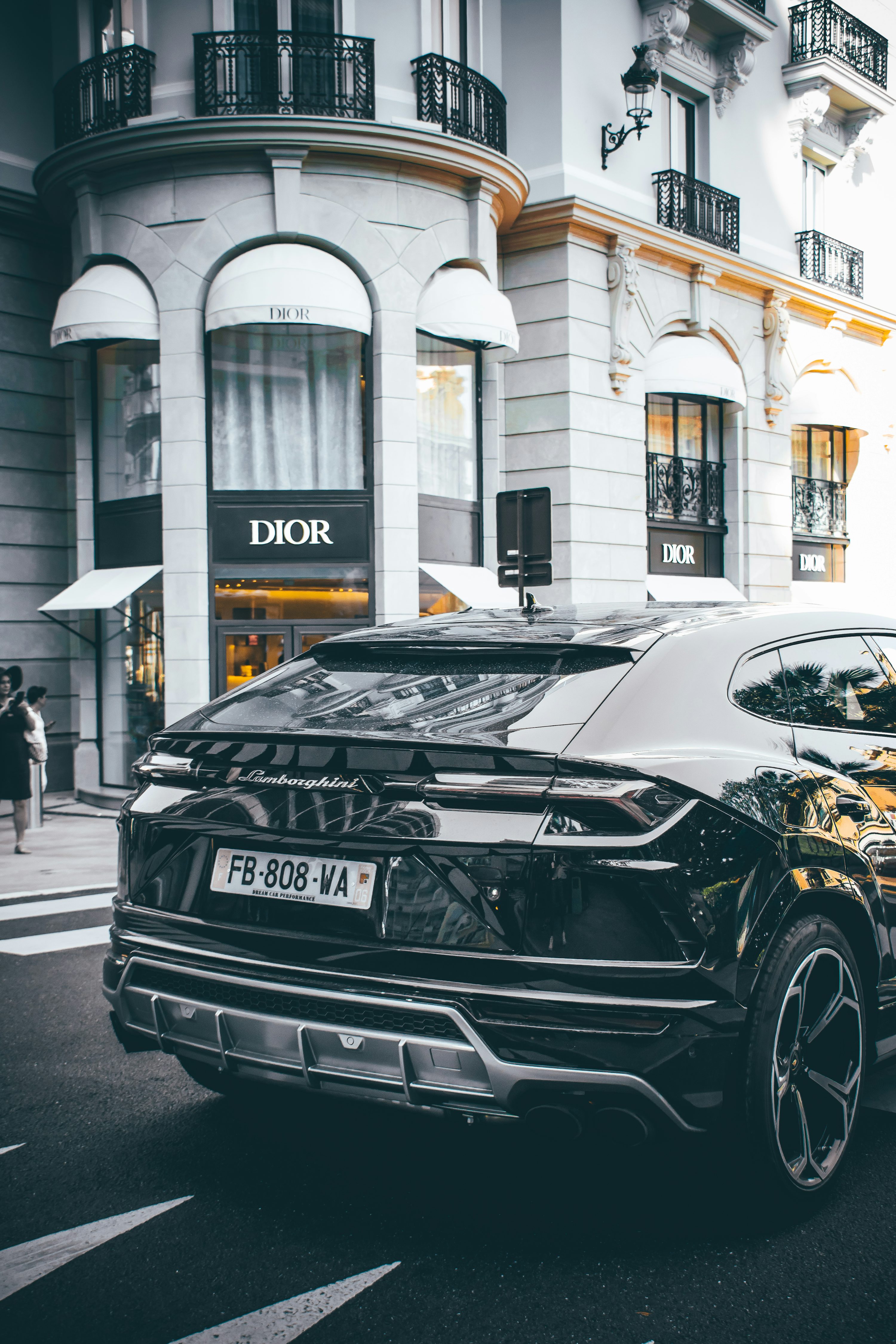 Lamborghini Urus Picture