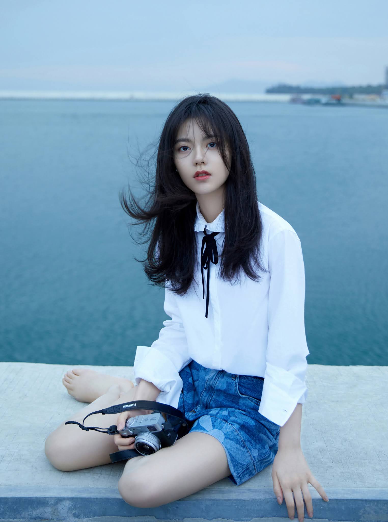 Zhao Jinmai poses for photo shoot