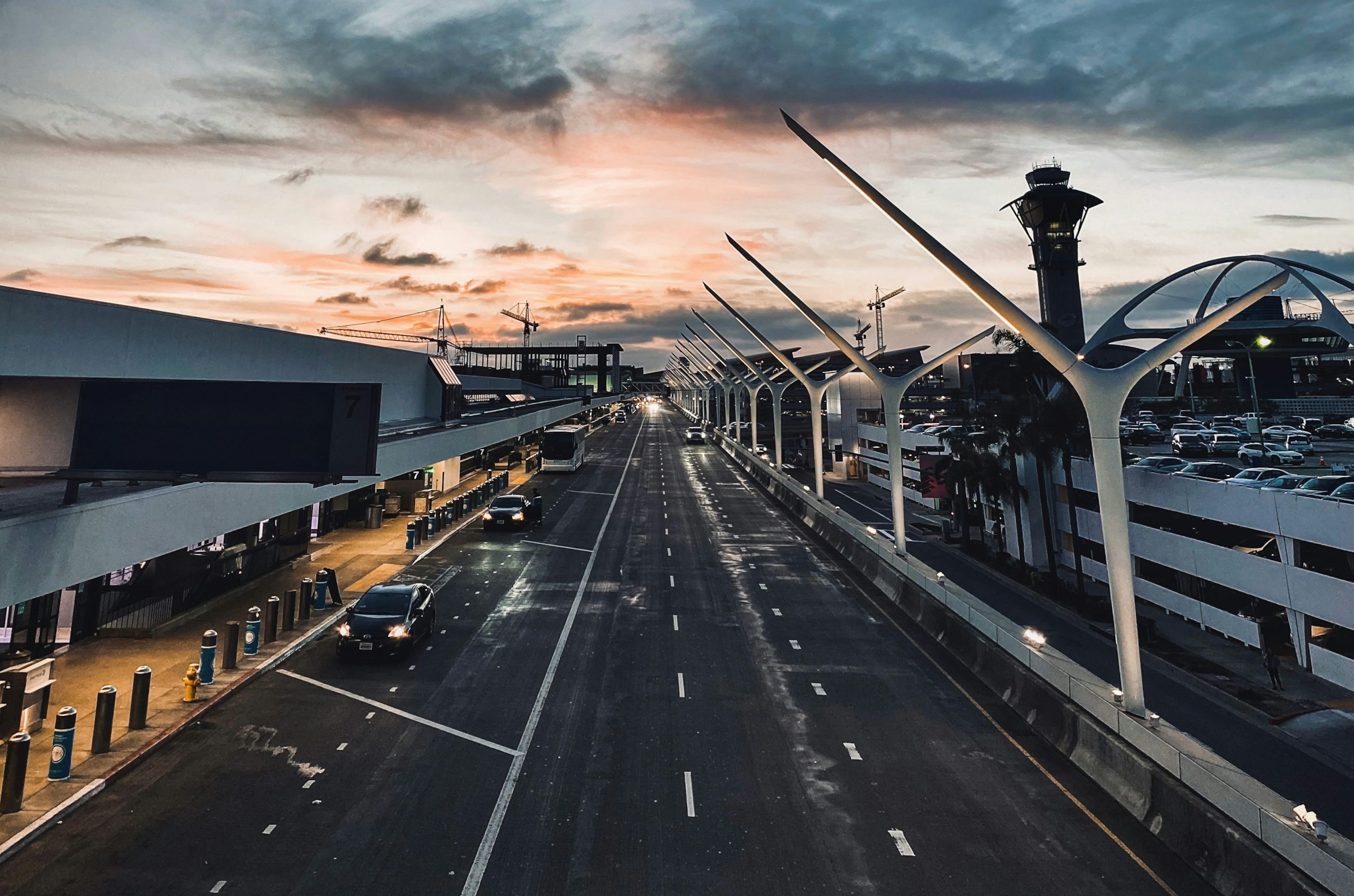 Los Angeles Airport Picture. Download