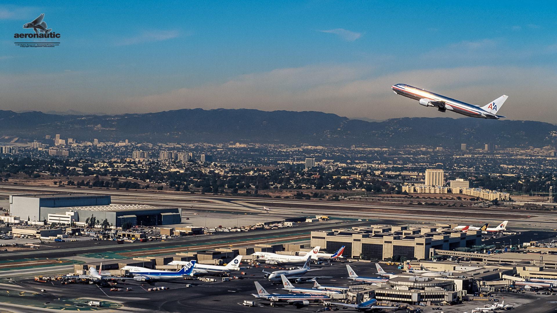 LAX