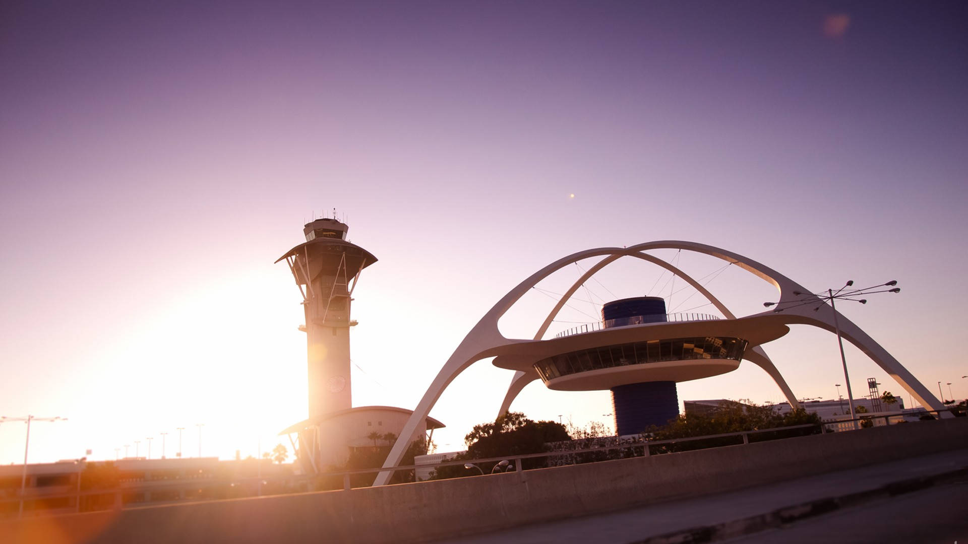 The Famous Los Angeles Theme Building