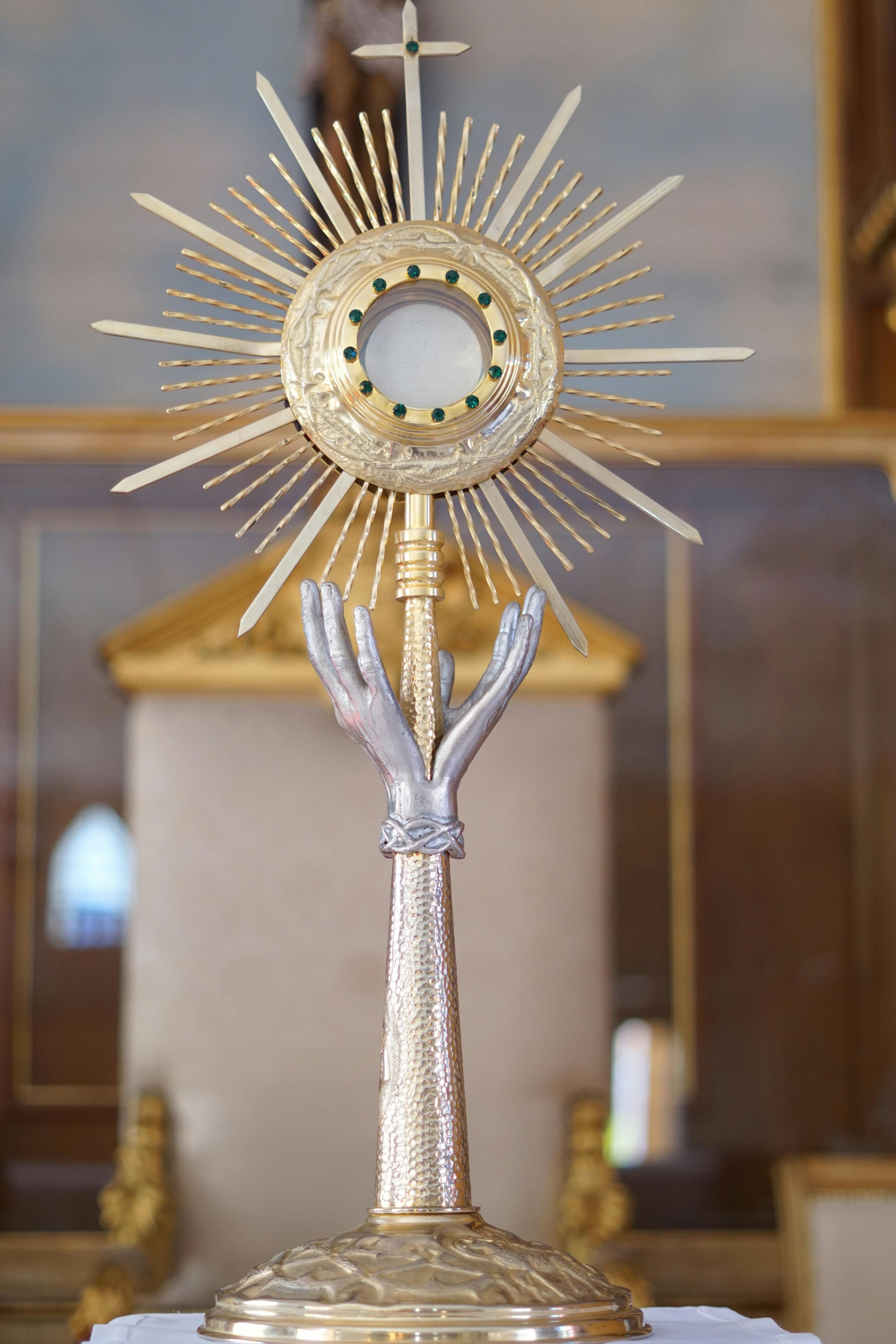 Shot of a Monstrance · Free