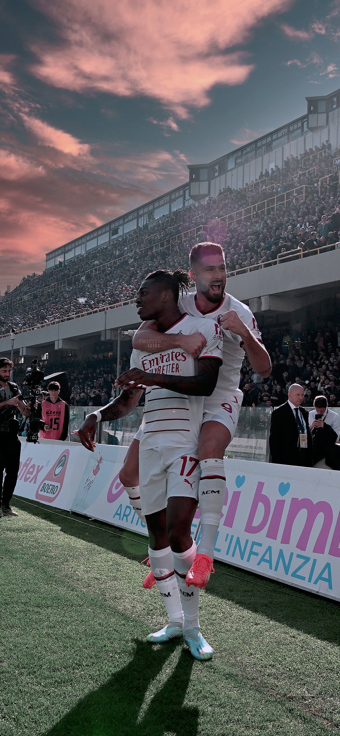 Tadic #Wallpaper └