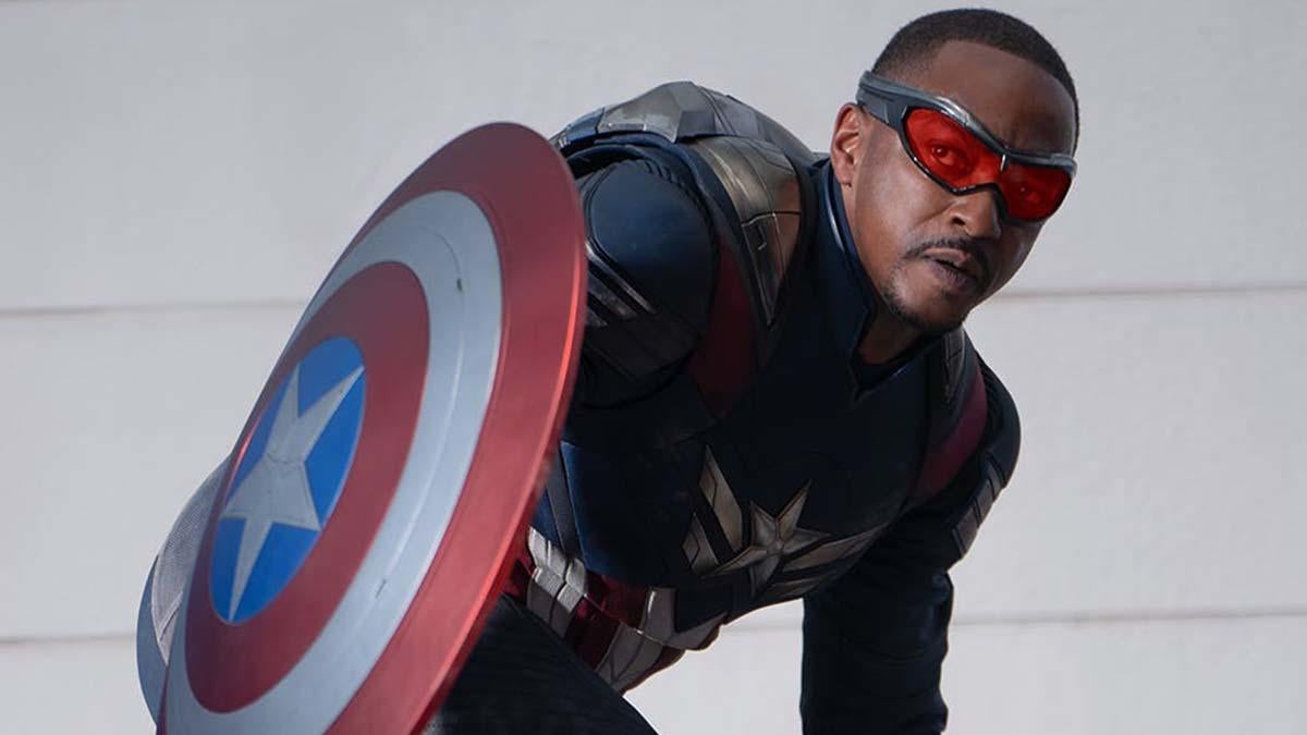 Image Reveals New Suit for Sam Wilson